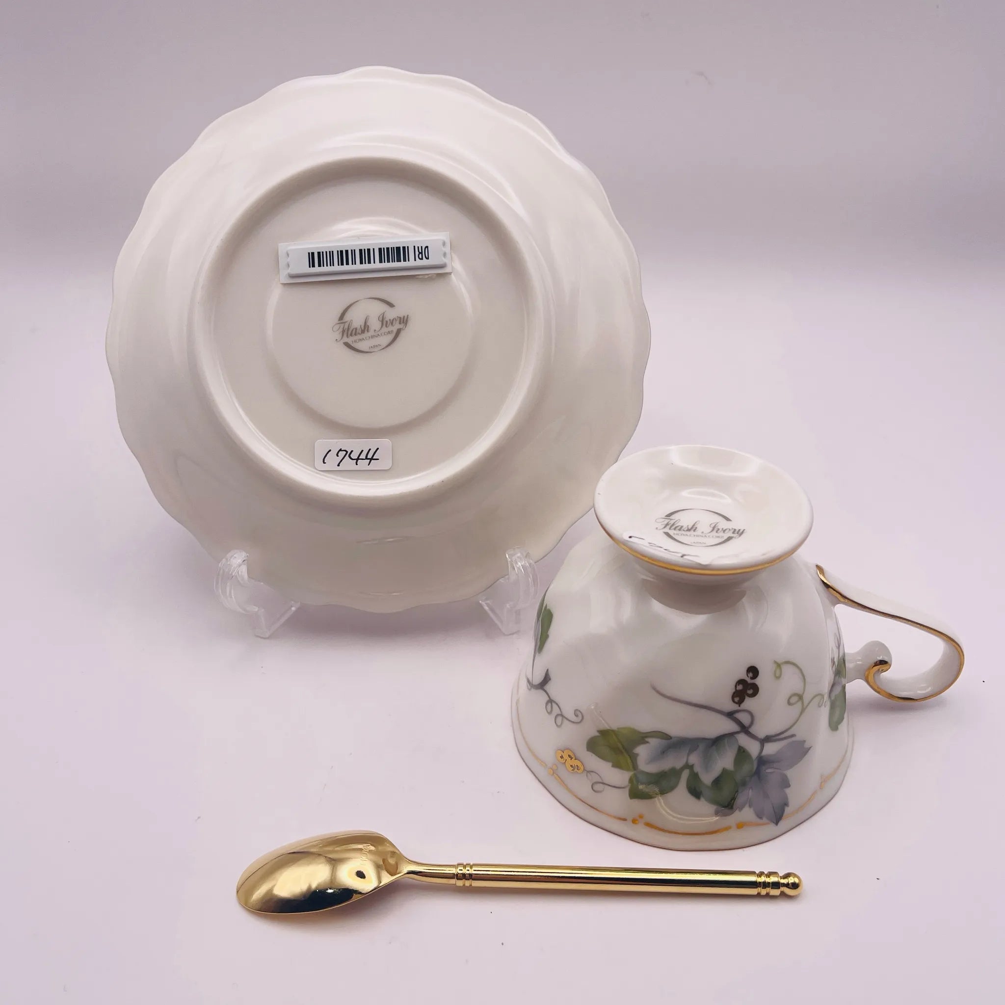 【リユース】 カップ&ソーサーセット / HOYA / スプーン付き 未使用