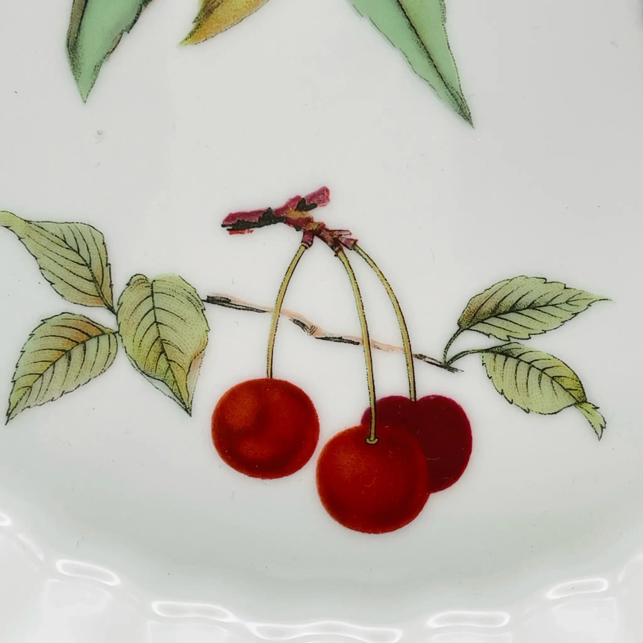 【リユース】 プレート(皿) / Royal Worcester(ロイヤルウースター) / Evesham / イギリス