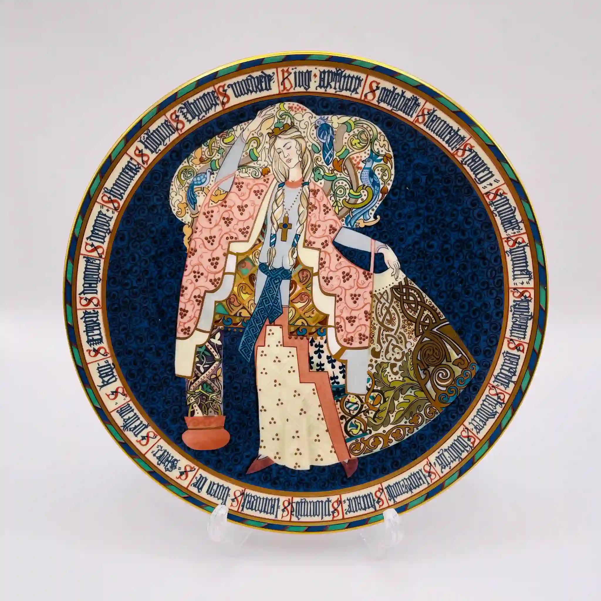 【リユース】 プレート(皿) / MINTON(ミントン) / THE ARTHURIAN LEGEND / イギリス / グィネヴィア (Guinevere)