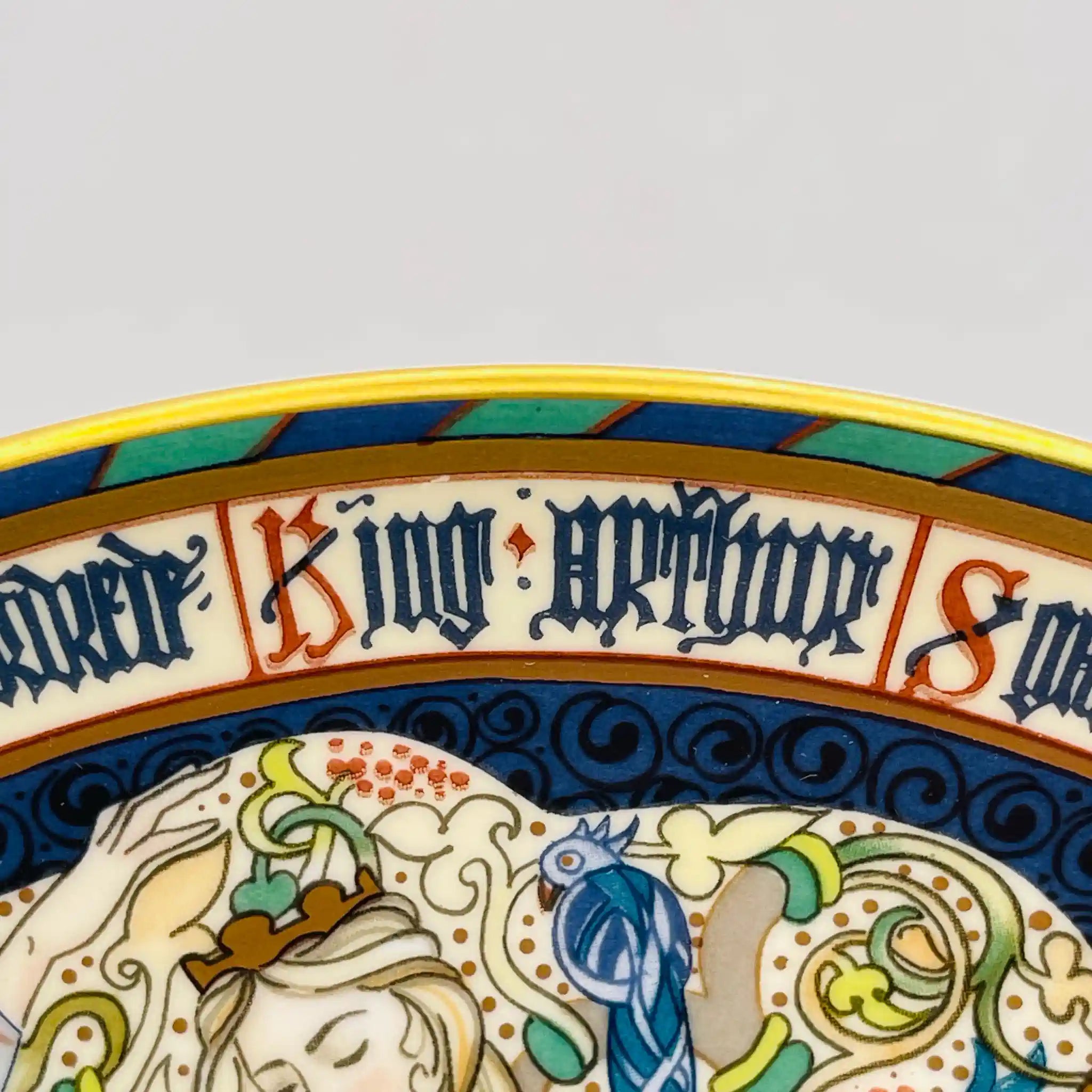 【リユース】 プレート(皿) / MINTON(ミントン) / THE ARTHURIAN LEGEND / イギリス / グィネヴィア (Guinevere)