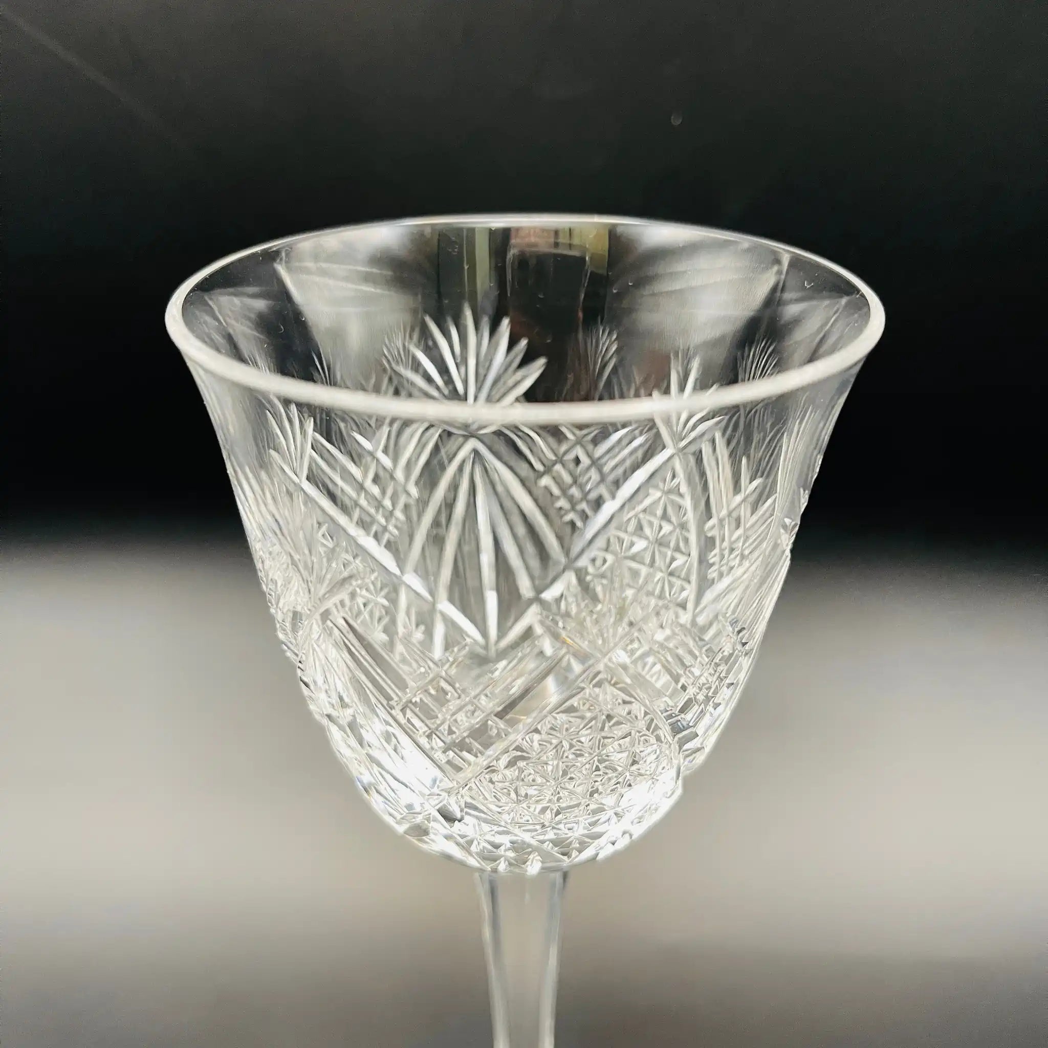 【リユース】 ペアワイングラス / カガミクリスタル(KAGAMI) / 未使用,箱あり / 箱付き