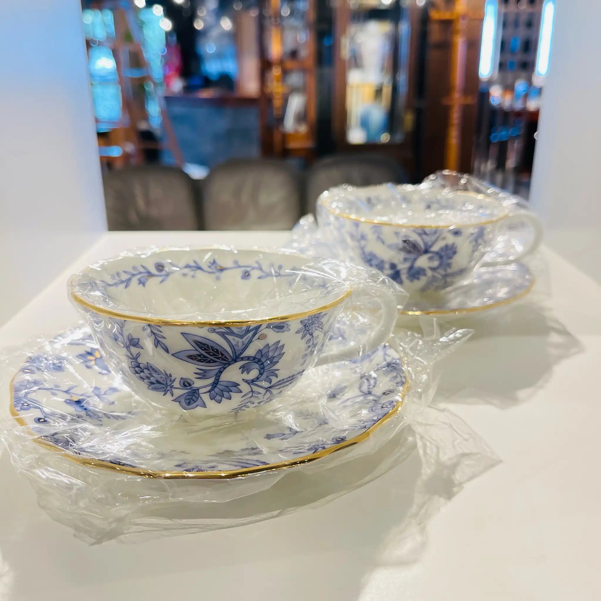 【リユース】 ペアティーカップセット / Noritake(ノリタケ) / ブルーソレンティーノ / 日本 / 未使用,箱あり,廃盤,希少 / 箱付き