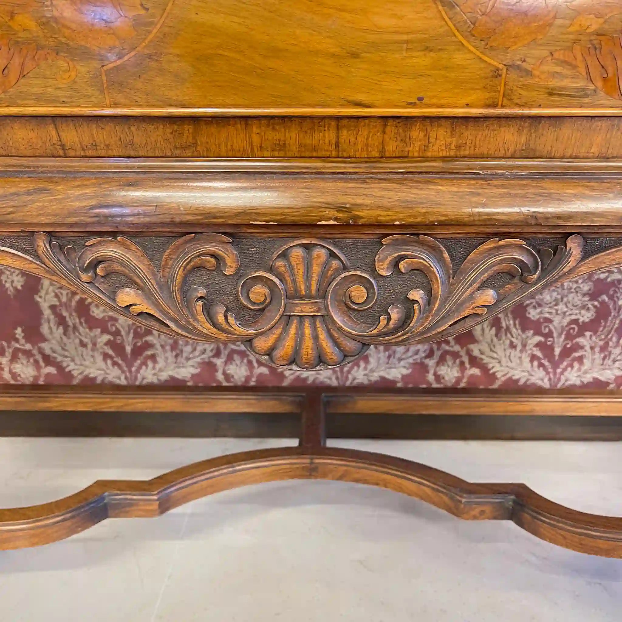 【アンティーク】 コモド コンソール / ボンベイ型 / 1900年代 / ウォールナット材 / ドイツ