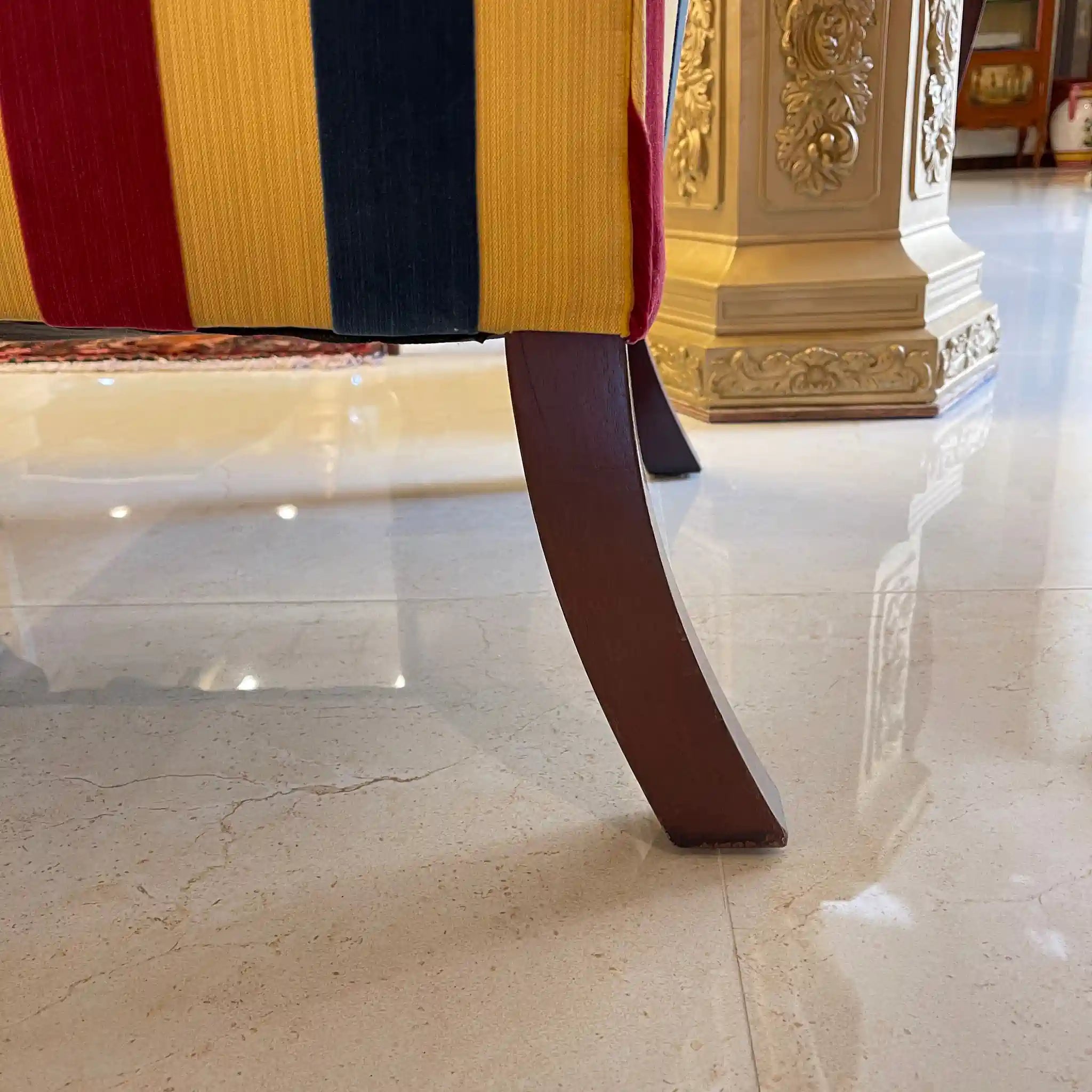 【アンティーク】 ウィングソファ 1P / ジョージアン様式 / イギリス / マルチストライプ柄 猫脚