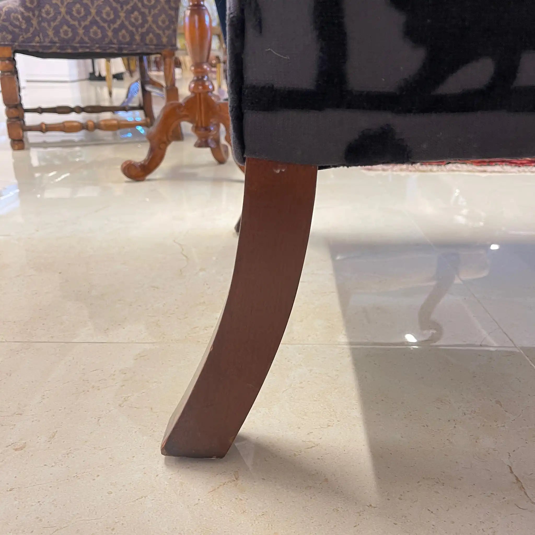 【アンティーク】 ウィングソファ 1P / ジョージアン様式 / イギリス / アニマルプリント 猫脚