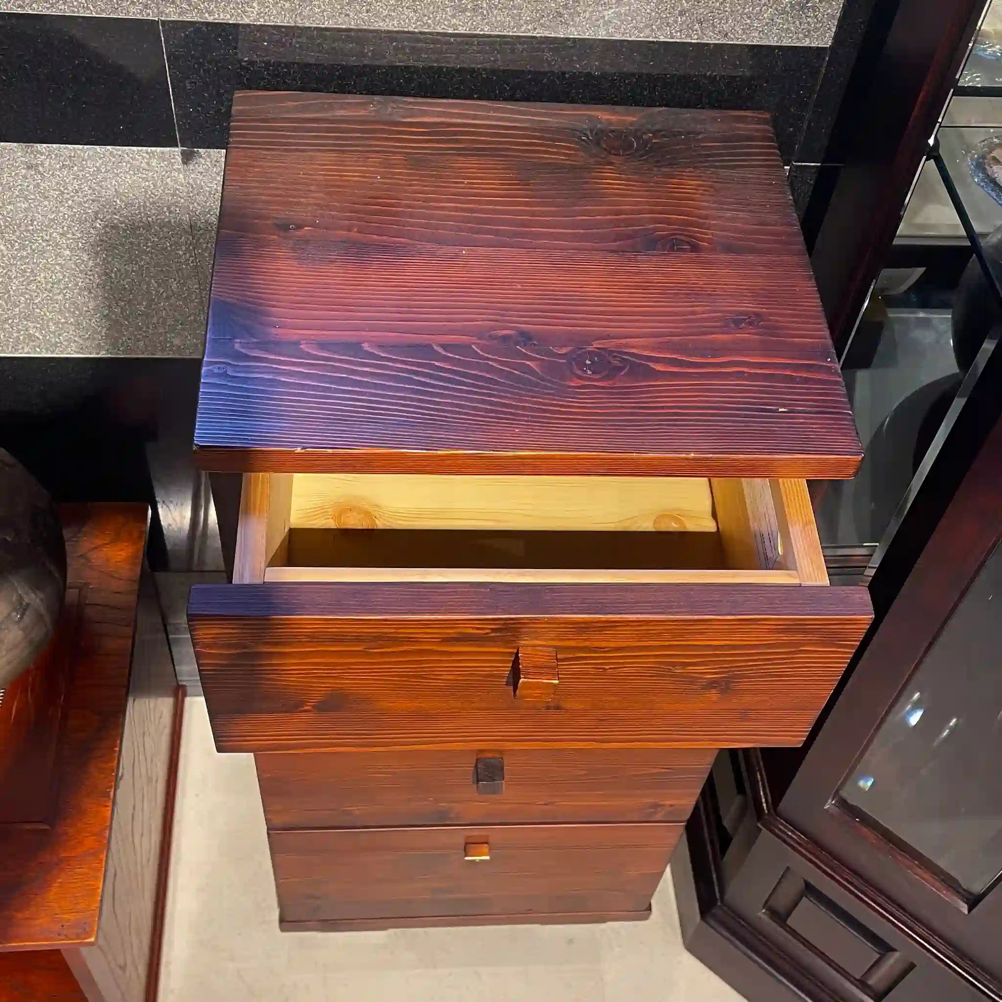 【リユース】 チェスト 4段 / カリモク家具