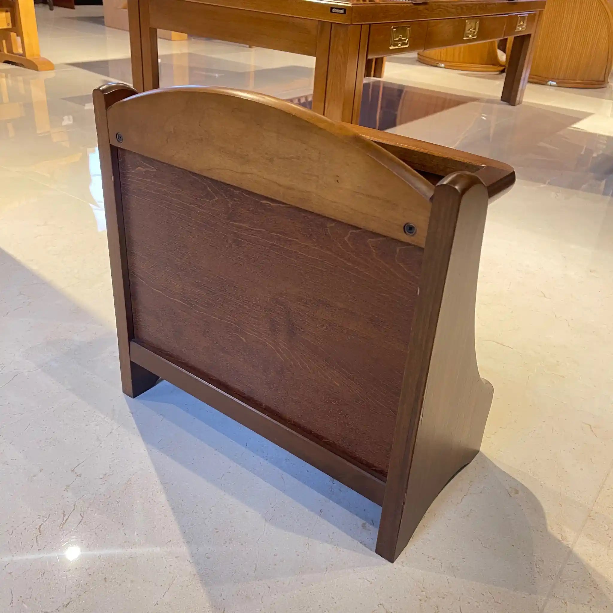 【リユース】 カントリー調マガジンラック