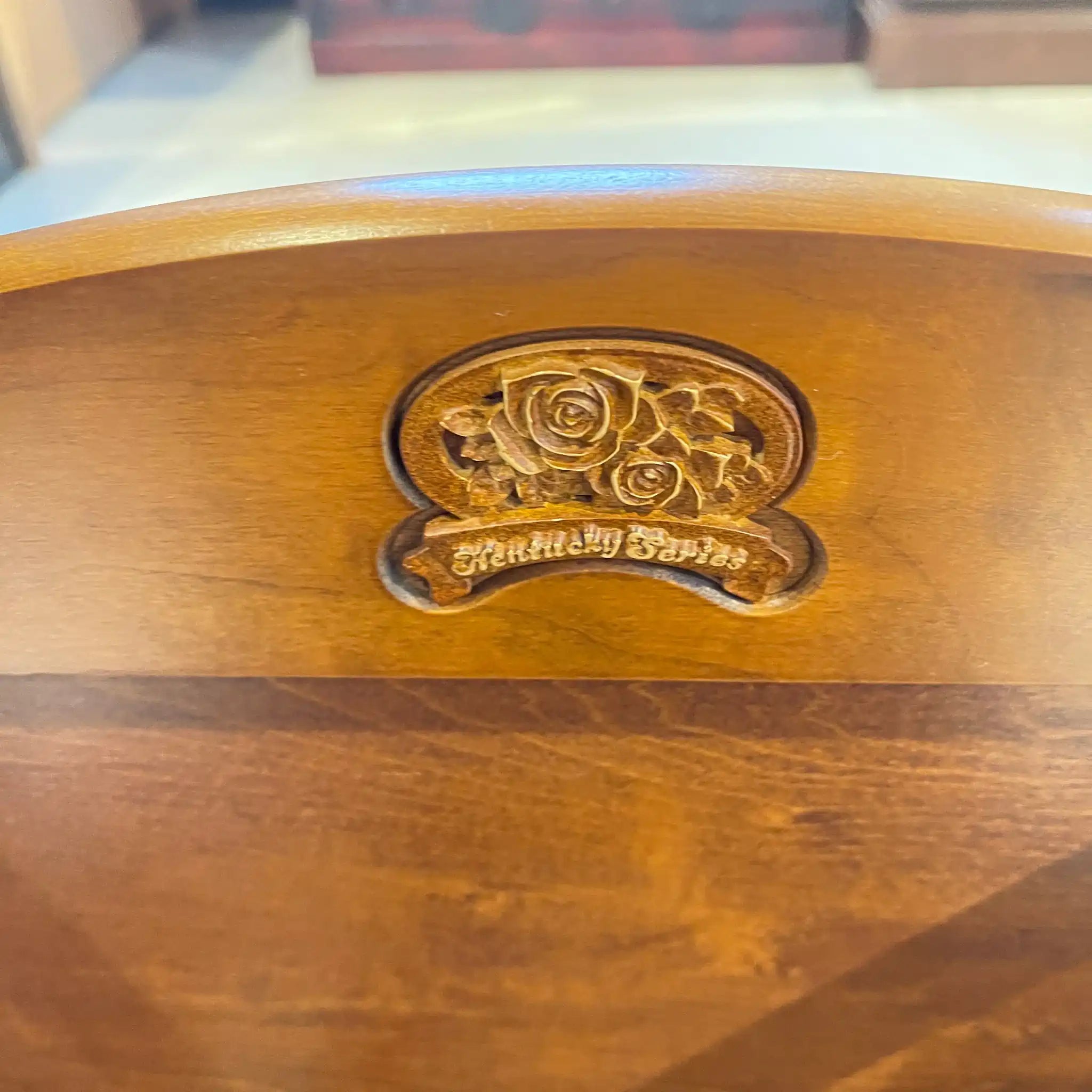 【リユース】 カントリー調マガジンラック