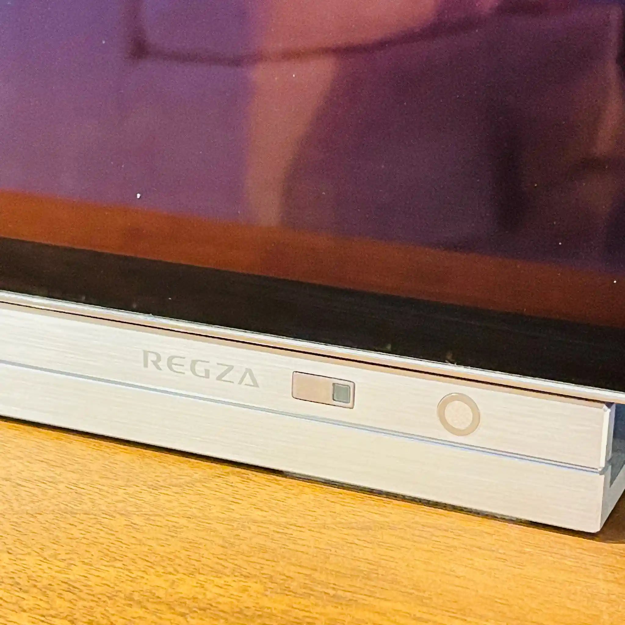 【リユース】 有機ELテレビ 55インチ / TOSHIBA / 2018 / 55X910 画面焼けあり, 画面中央傷あり