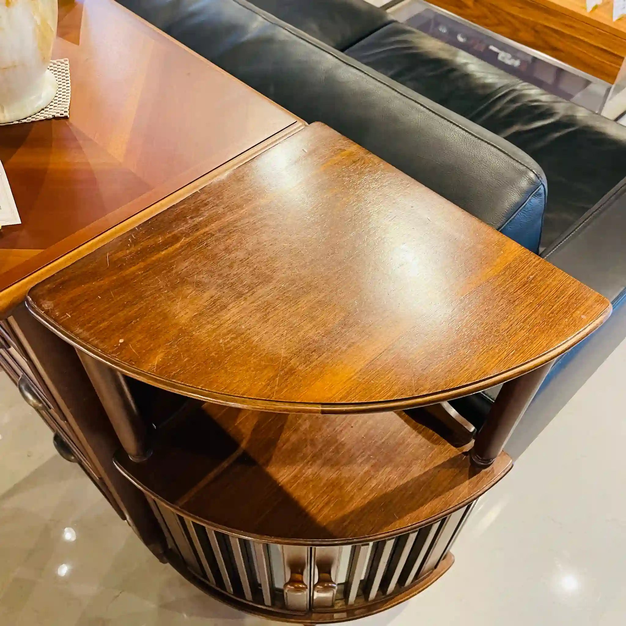 【リユース】 コーナーキャビネット