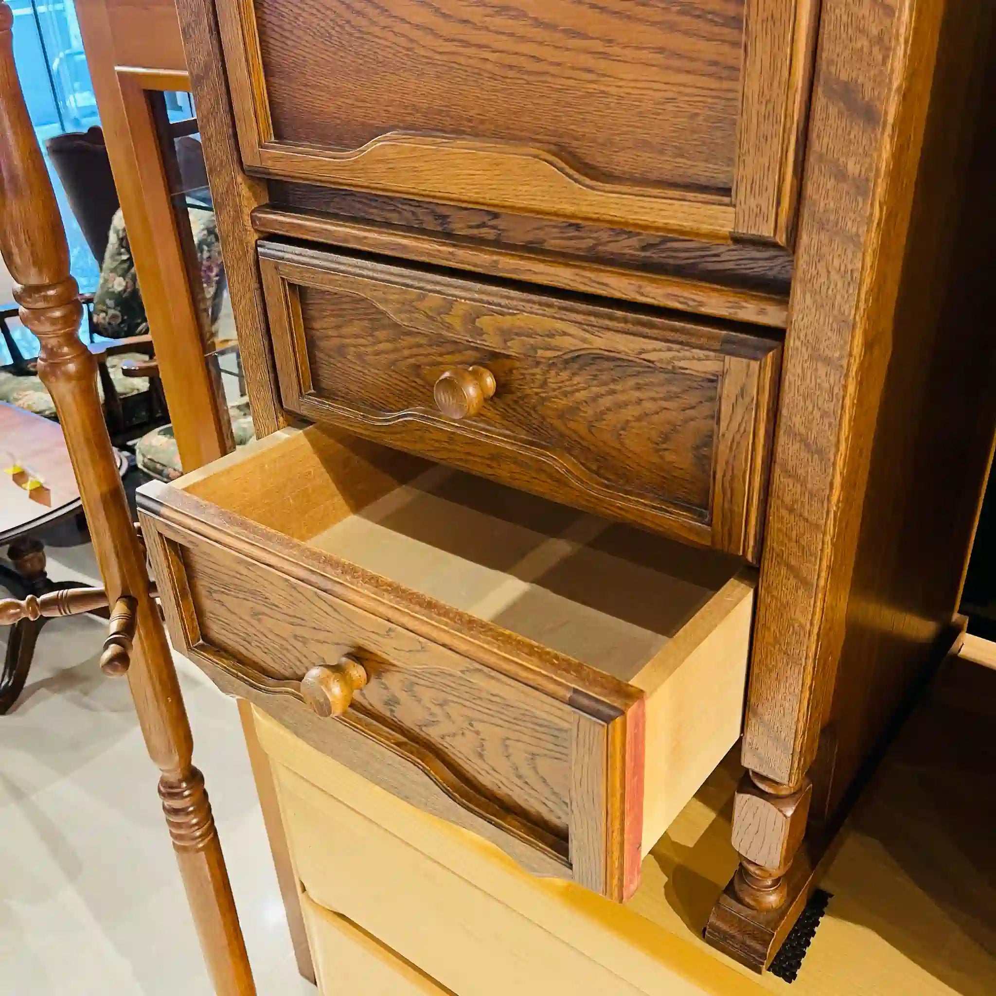 【リユース】 チェスト / ガラス天板