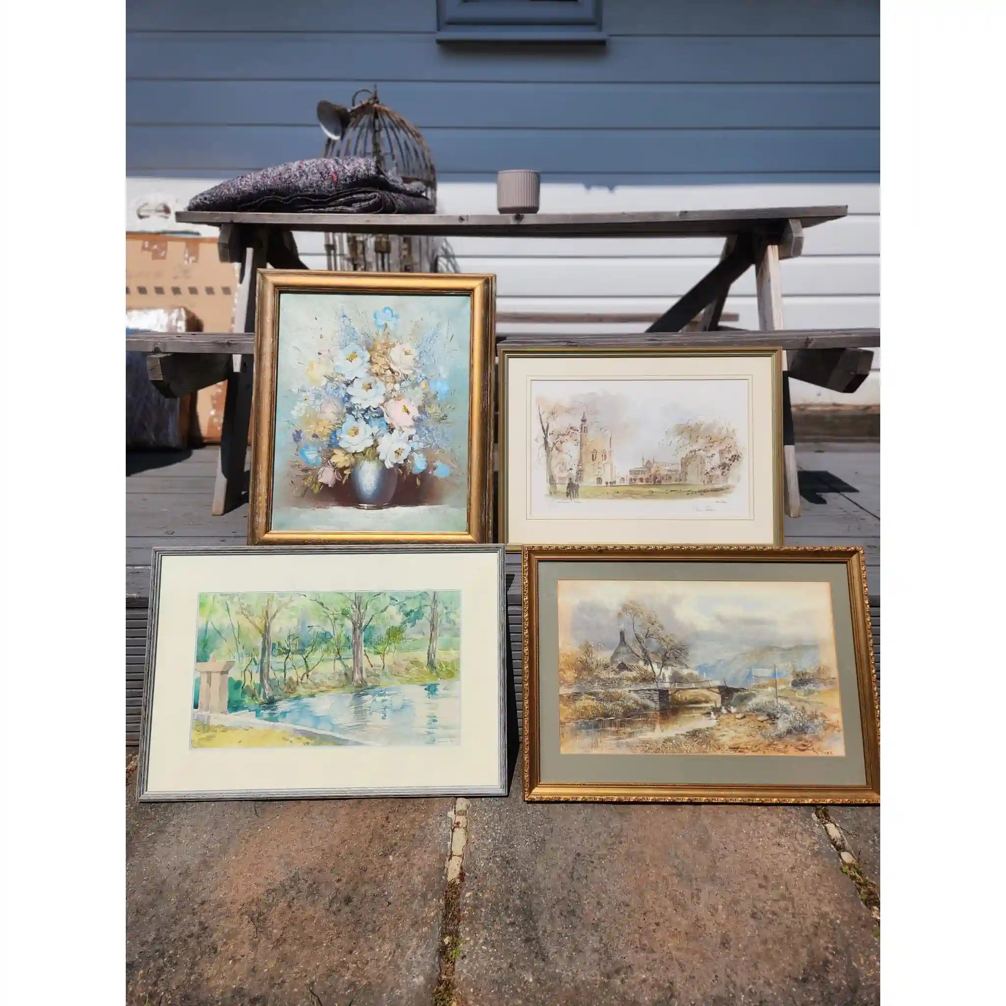 【】 額装された油絵1点とグレーズ処理されたリソグラフ3点