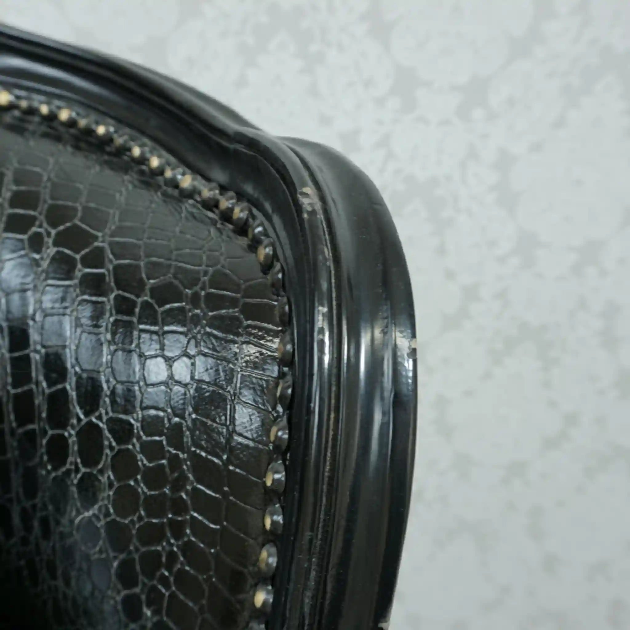 【アンティーク】 バニティチェア(スツール) /
/ 本革 / フランス