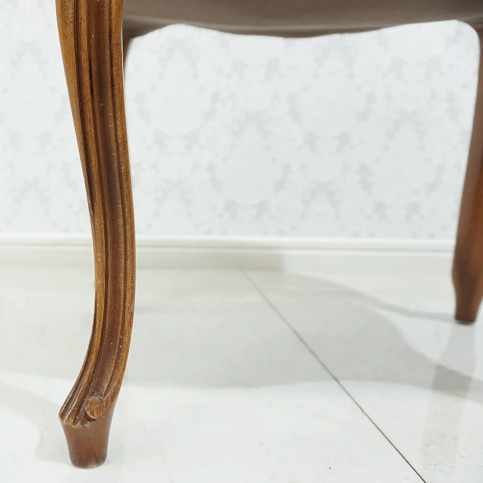 【アンティーク】 オットマン フットスツール /
/ 猫脚