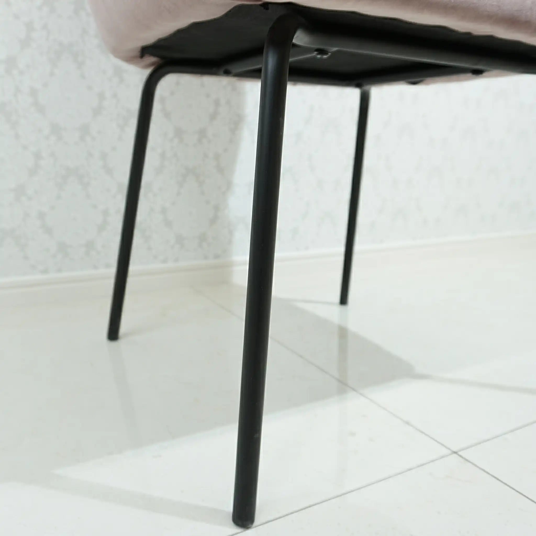 【リユース】 アームチェア / moda en casa(モーダ・エン・カーサ) / チューリップチェア