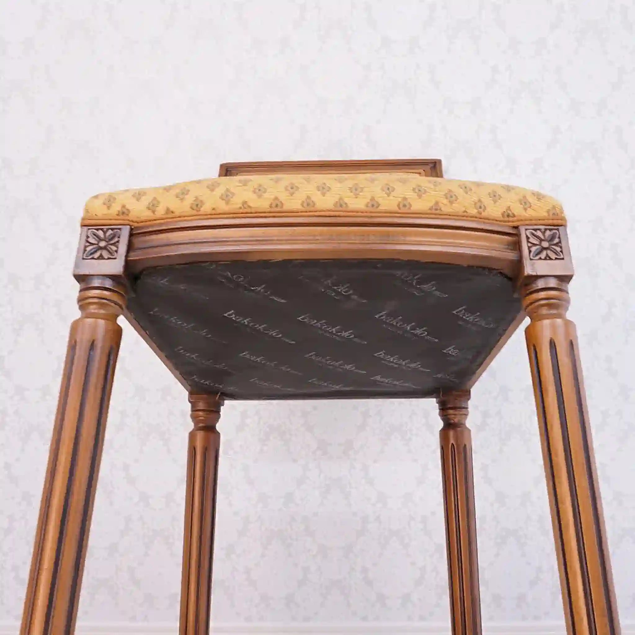 【アンティーク】 アンティーク調カウンターチェア /