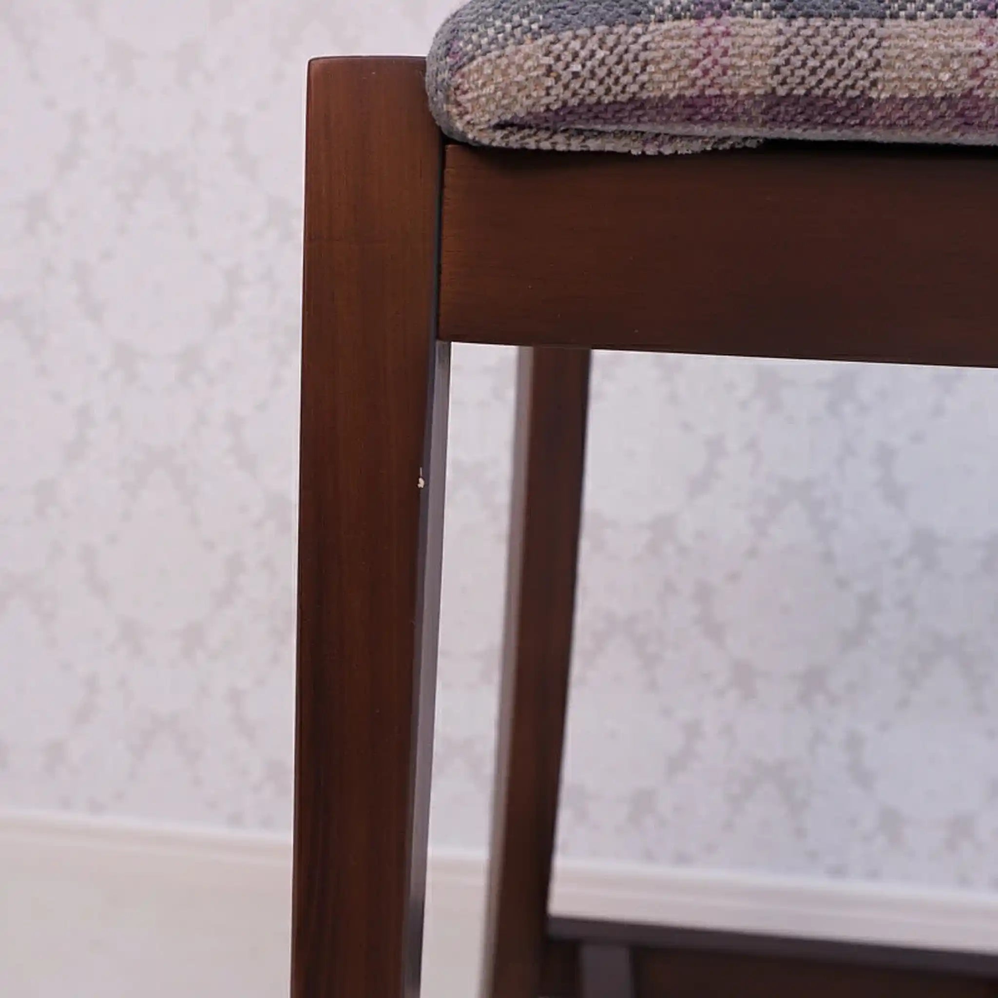 【リユース】 カウンターチェア / 桜屋工業(チェリー) /
/ 未使用