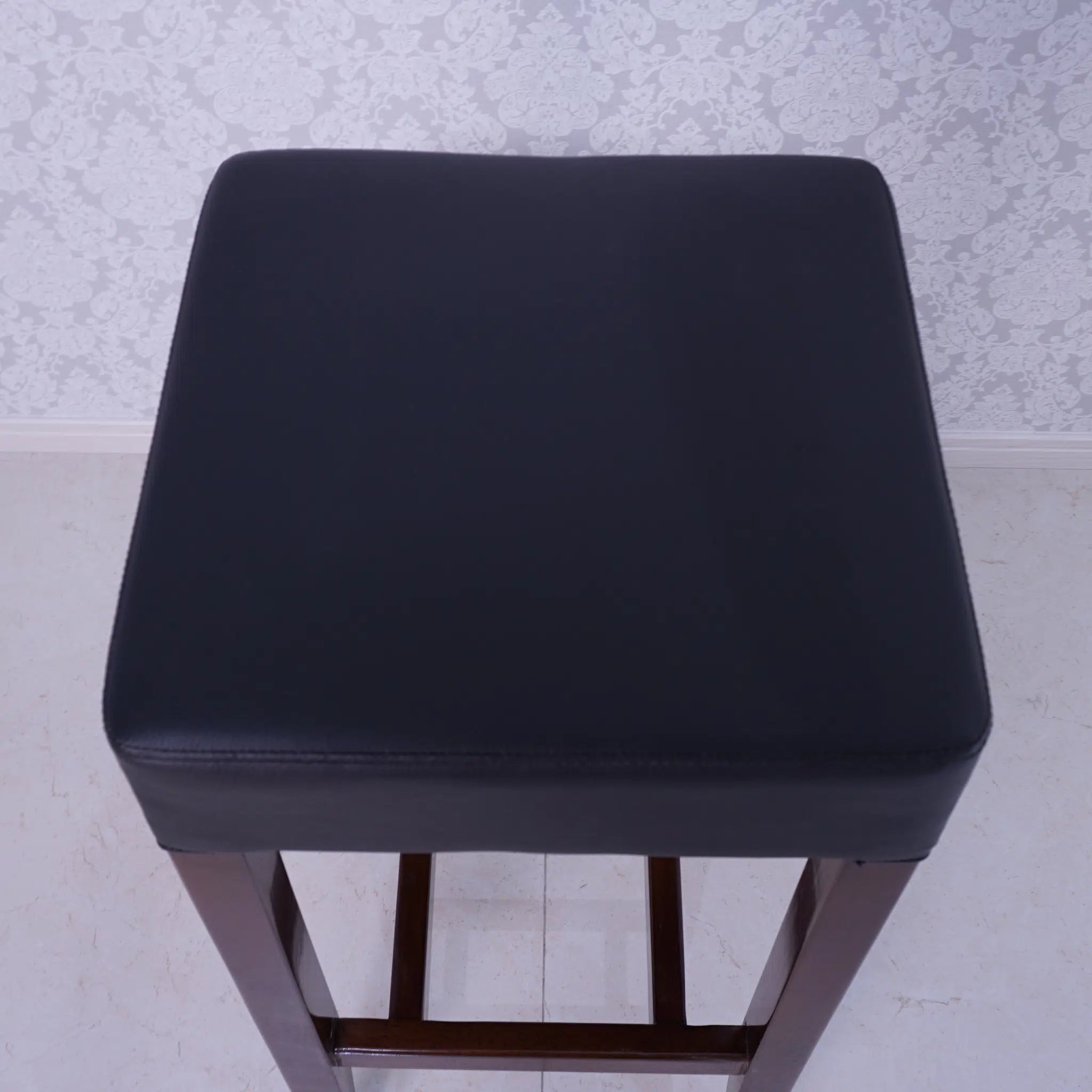 【リユース】 カウンターチェア / 桜屋工業(チェリー) / レスタック / 未使用