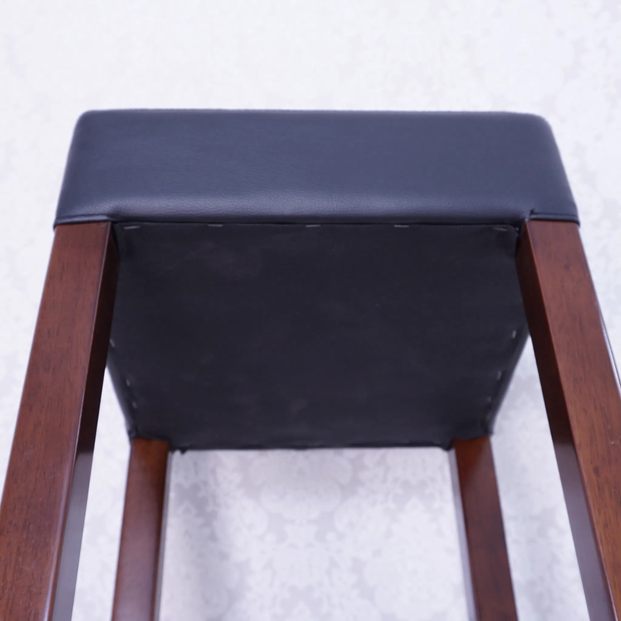 【リユース】 カウンターチェア / 桜屋工業(チェリー) / レスタック / 未使用