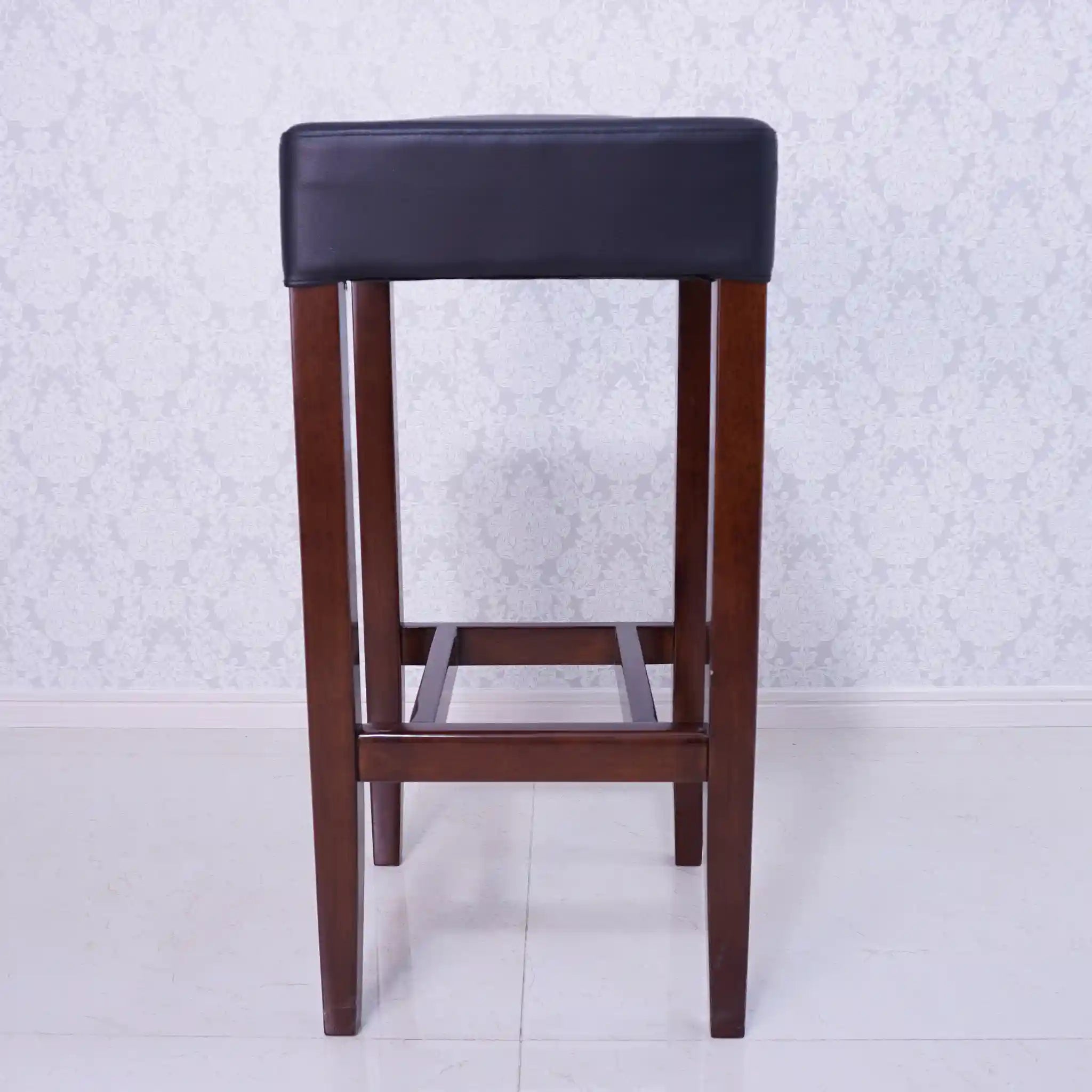 【リユース】 バースツール / 桜屋工業(チェリー) / レスタック / 未使用