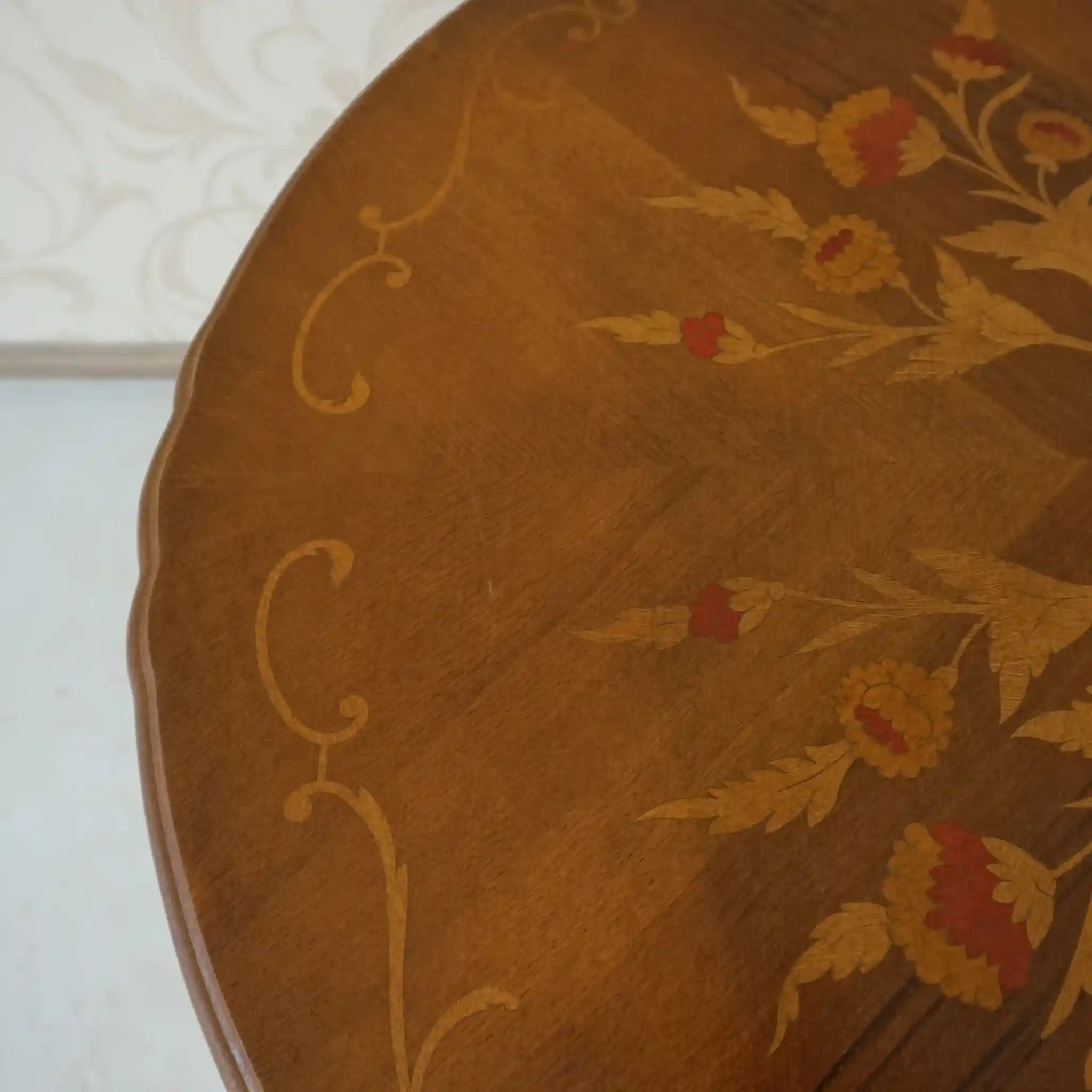 【アンティーク】 カフェテーブル /
/ イタリア / 象嵌(インレイ)