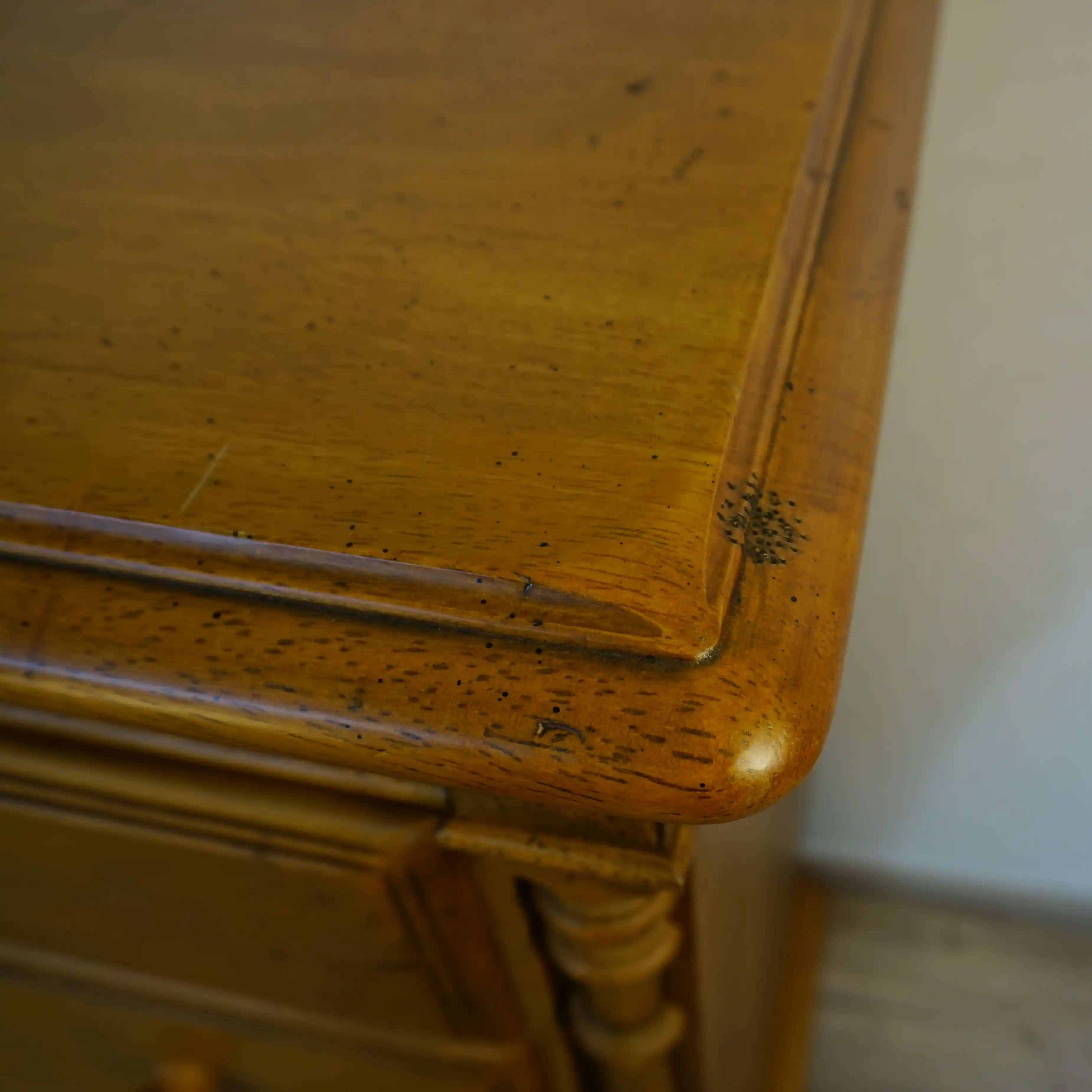 【リユース】チェスト カリモク