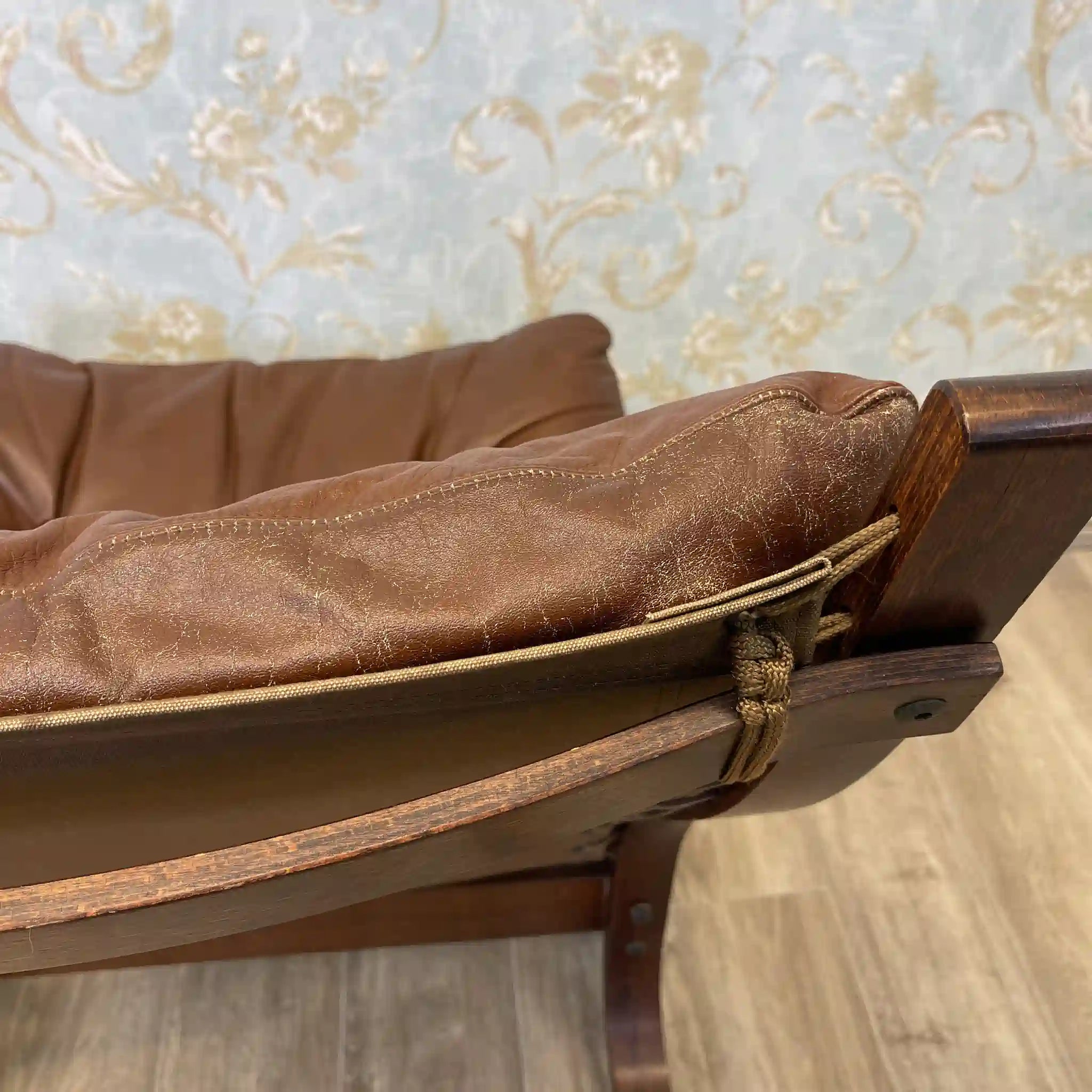 【复古】躺椅/ westnofa furniture / 1960-1970年代(推测)/真皮/挪威/帆布悬架,按钮折叠式皮革