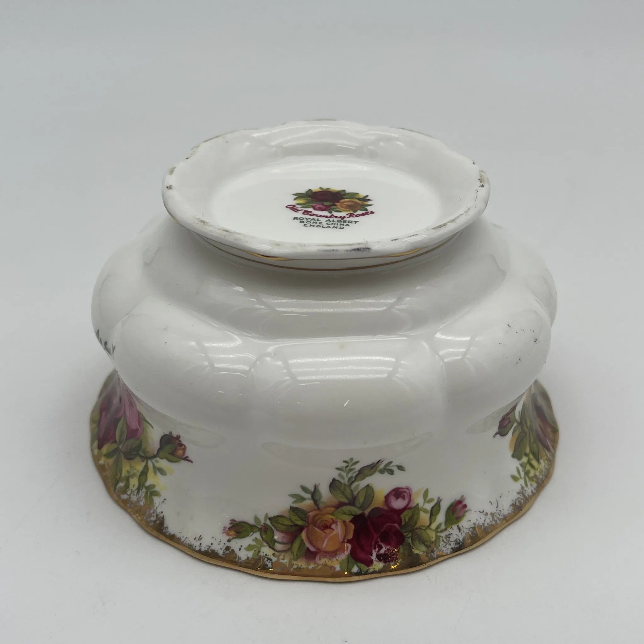 【复古】糖碗/ Royal Albert / Old Country Roses / 1962-1973年/ Bone China /英国/ 蒙特罗斯形状,植物艺术,金彩