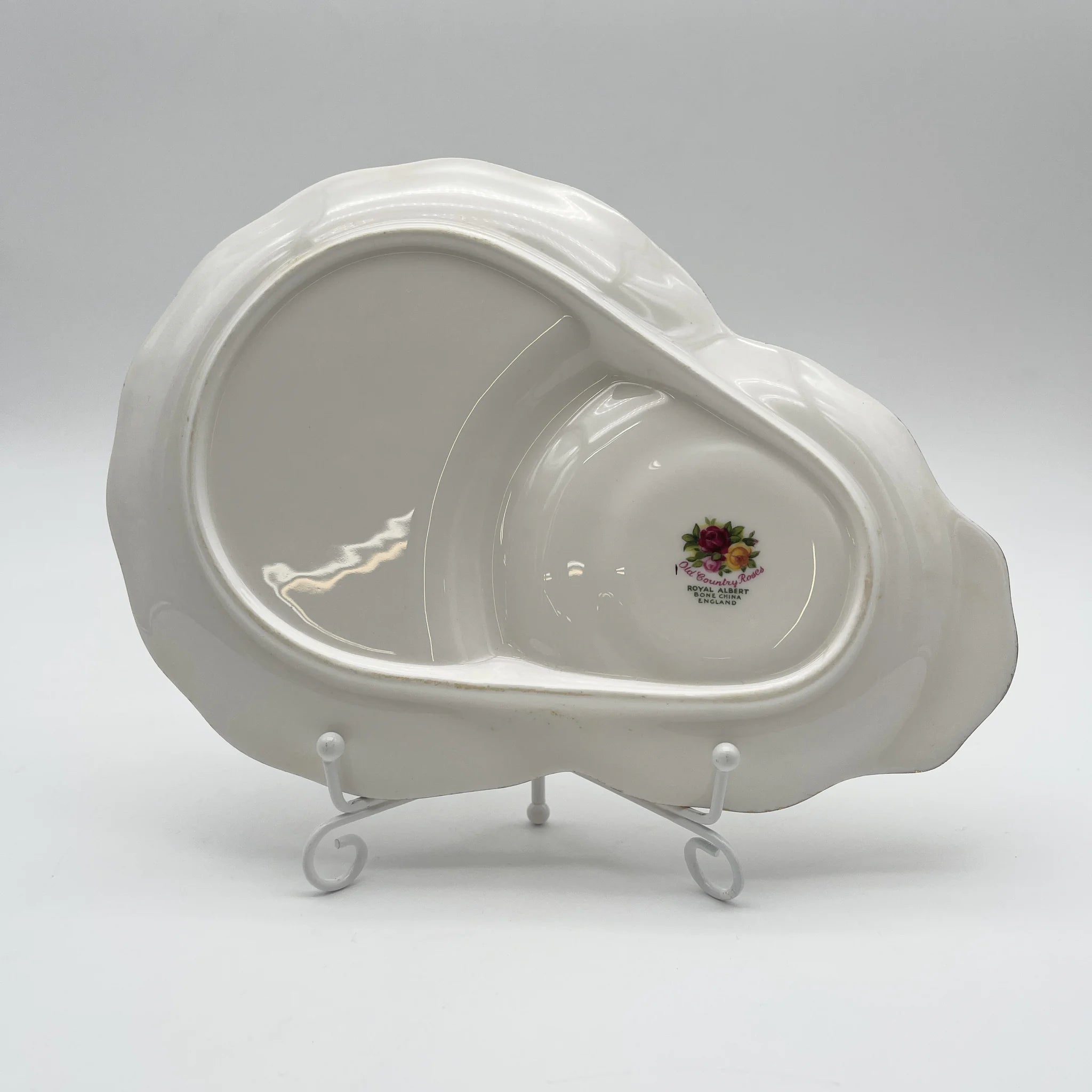 【复古】网球组板/ Royal Albert / Old Country Roses / 1962-1973年/ Bone China /英国/ 缩进板,宝石艺术,金彩