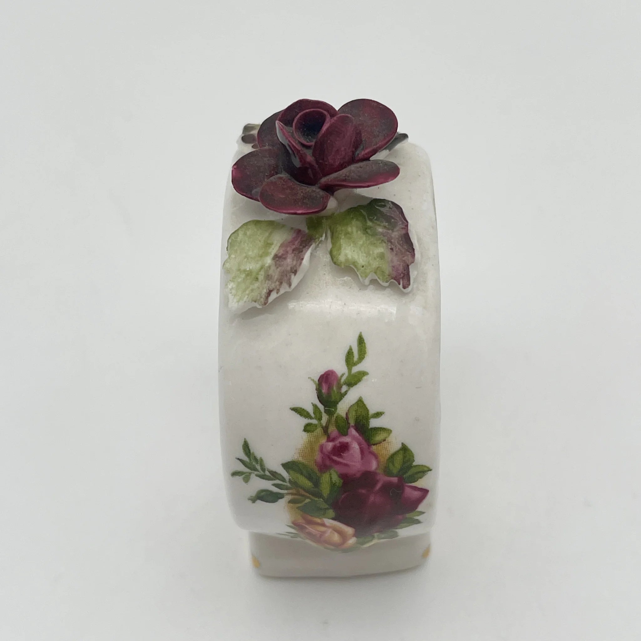 【复古】餐巾环/ Royal Albert / Old Country Roses / 1973-1993年/ Bone China /英国/陶花,英国乡村, 植物学艺术