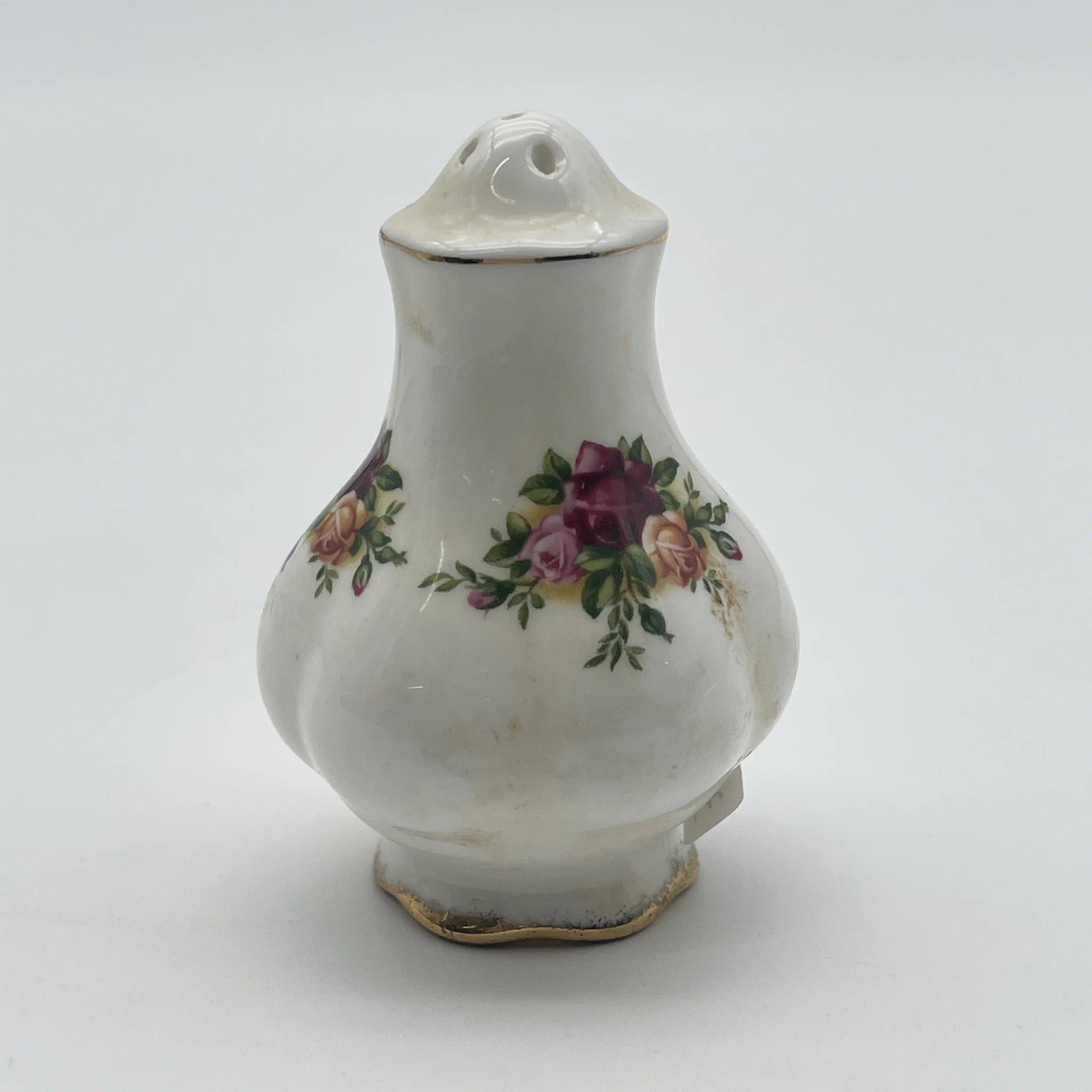 皇家阿尔伯特/ Old Country Roses / 1970-1990年代/ Bone China /英国/ 蒙特罗形状,植物艺术,金彩