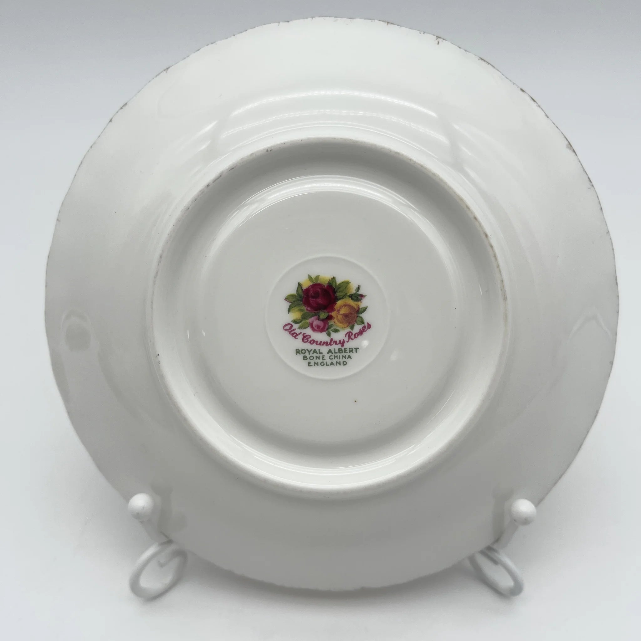 【复古】三重奏(杯子和碟子, 甜点盘)2p / Royal Albert / Old Country Roses / 1962-2002年/ Bone China /英国/ montros shapes, 植物艺术,金彩