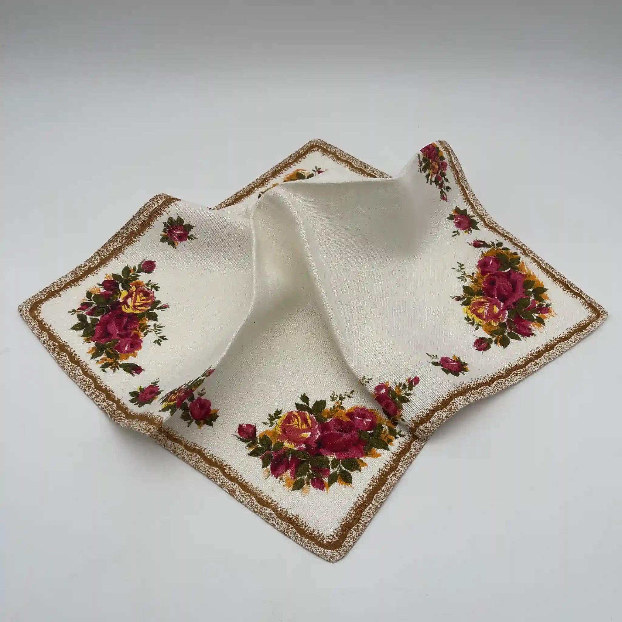 【复古】茶巾(餐巾/厨房布)/ Royal Albert / Old Country Roses / 1970-1980年代/亚麻布/爱尔兰/ 英式花园,植物艺术