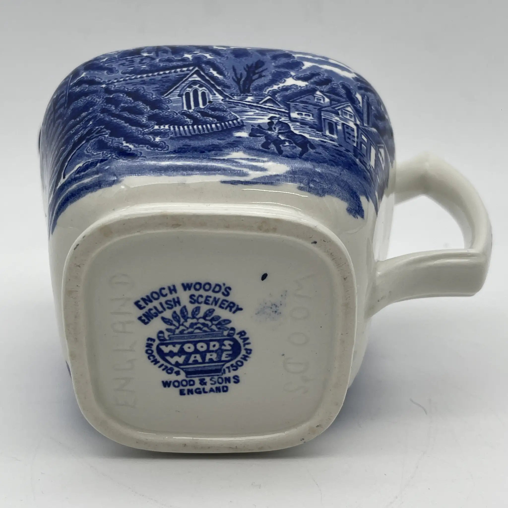 【アンティーク】 クリーマー (ミルクピッチャー) / Wood&Sons (ウッド&サンズ) / English Scenery / 1920-1940年代 (推定) / アイアンストーン / イギリス / ブルー&ホワイト, 銅版転写, 英国田園風景