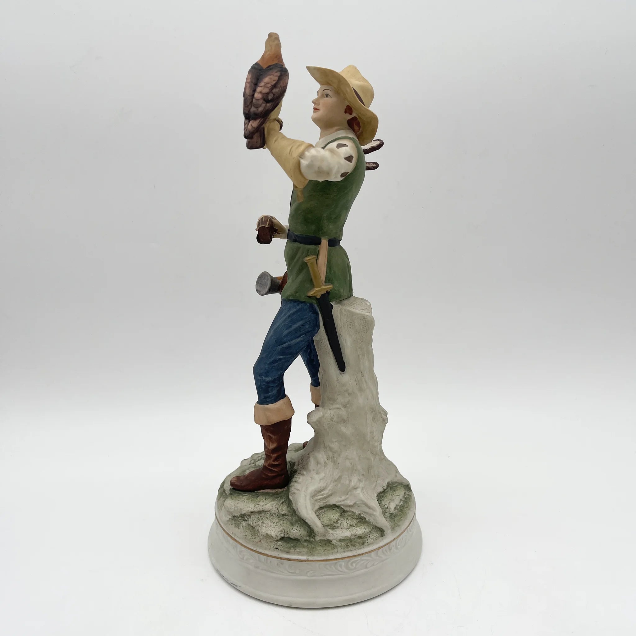 【ビンテージ】 フィギュリン (陶磁器人形) / Classic Gallery / 1970-1980年代 (推定) / 磁器 / 日本 / 鷹匠, 手彩色