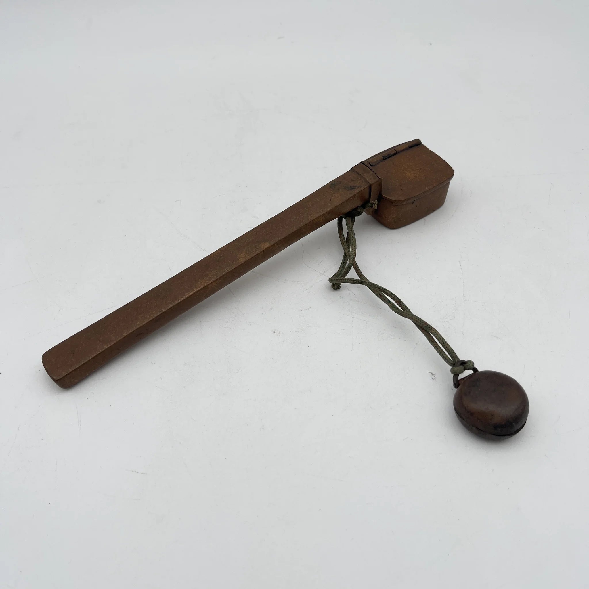 【骨董品】 矢立 (携帯筆記用具) / 江戸末期-明治 (推定) / 銅 / 日本 / 筆入れ, 墨壺