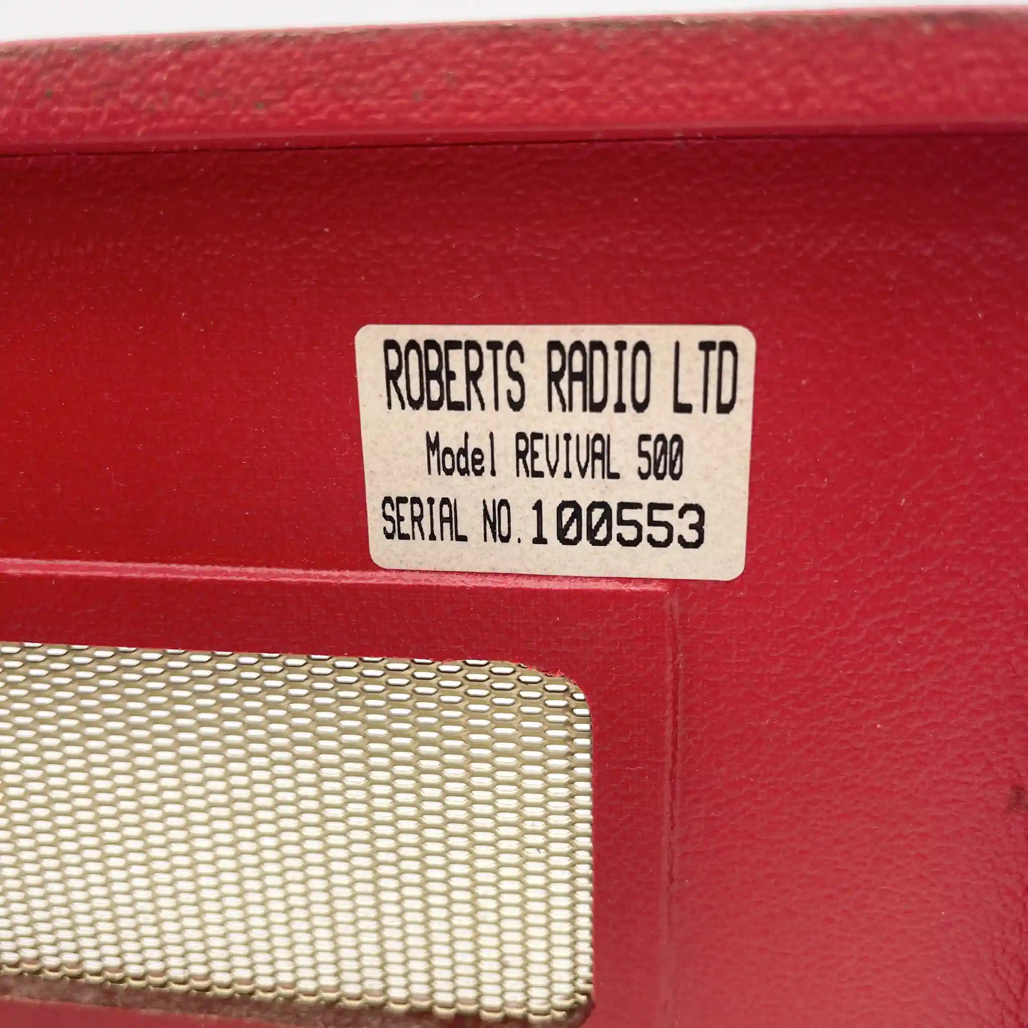 【复古】便携式收音机/ Roberts Radio / REVIVAL 500 / 1990-2000年代/合成皮革/英国/英国王室御用, 实木橱柜音响