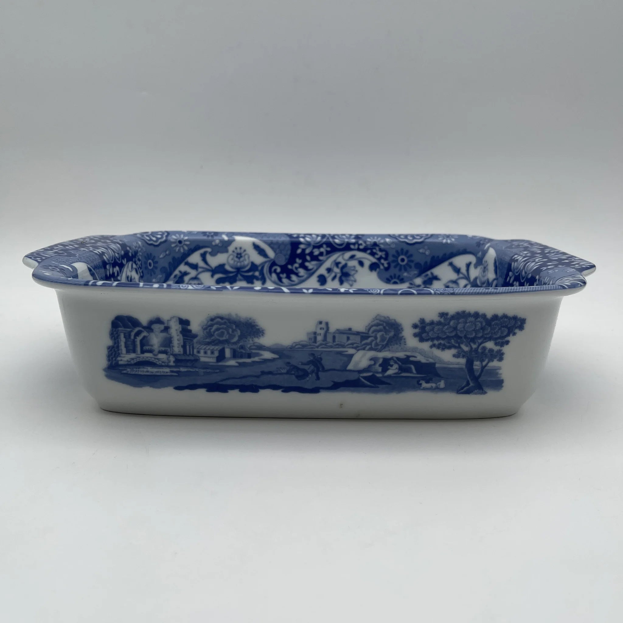 【リユース】 スクエアロースター (グラタン皿) / Spode (スポード) / Blue Italian / 1990-2000年代 / ストーンウェア / イギリス / ブルー&ホワイト, 銅版転写, 古代ローマ遺跡