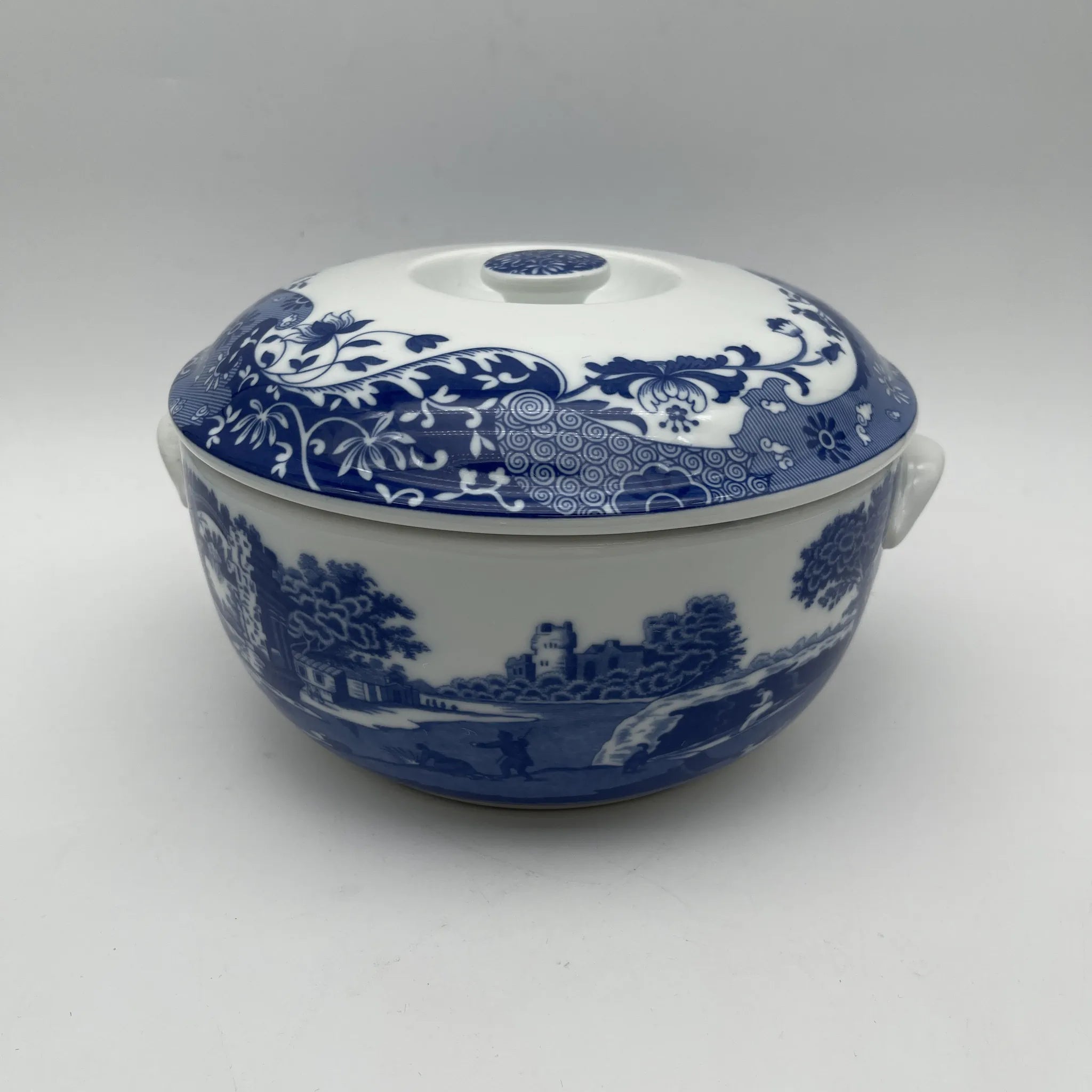 【リユース】 キャセロール (蓋付き深型グラタン皿) / Spode (スポード) / Blue Italian / 1990-2000年代 / 陶器 / イギリス / ブルー&ホワイト, 銅版転写, 古代ローマ遺跡