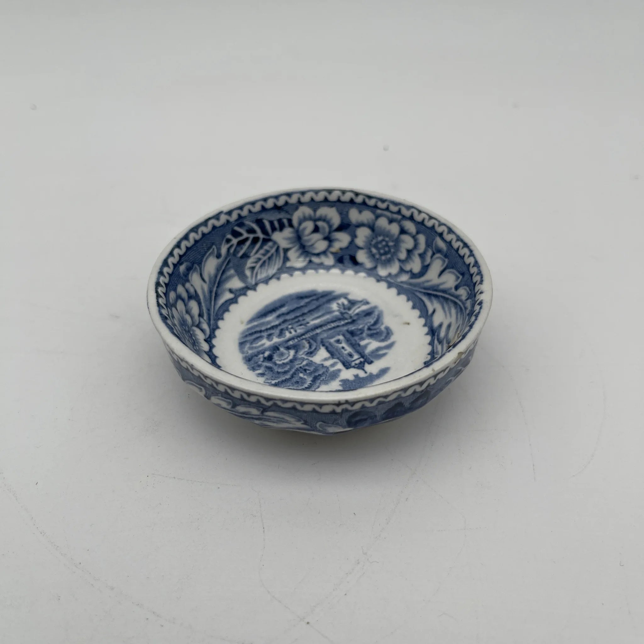 【复古】水果碗(小碗)/ Wood & Sons (Wood & Sons) / Woodland / 1950-1970年代(推测)/铁石/英国/ 蓝与白,铜版印刷,英国乡村风景