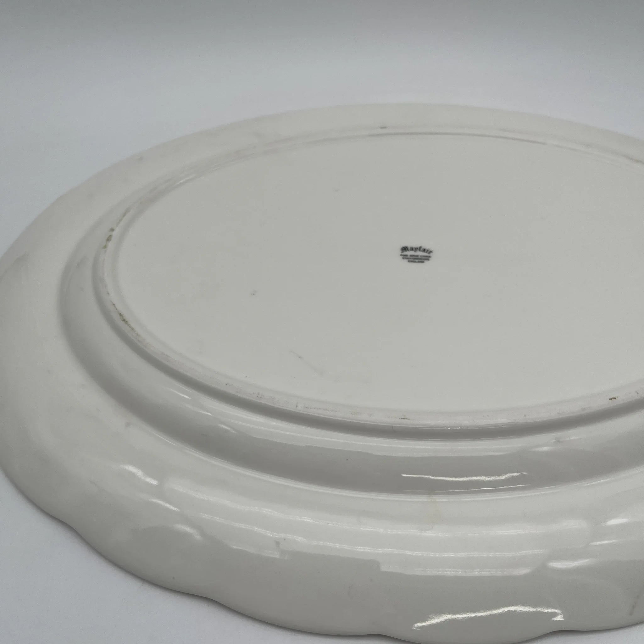 【复古】椭圆形盘子(大盘)/ Mayfair (Mayfair) / 1950-1980年代(推测)/ Fine Bone China /英国/小花花样, 柔和色调,金彩