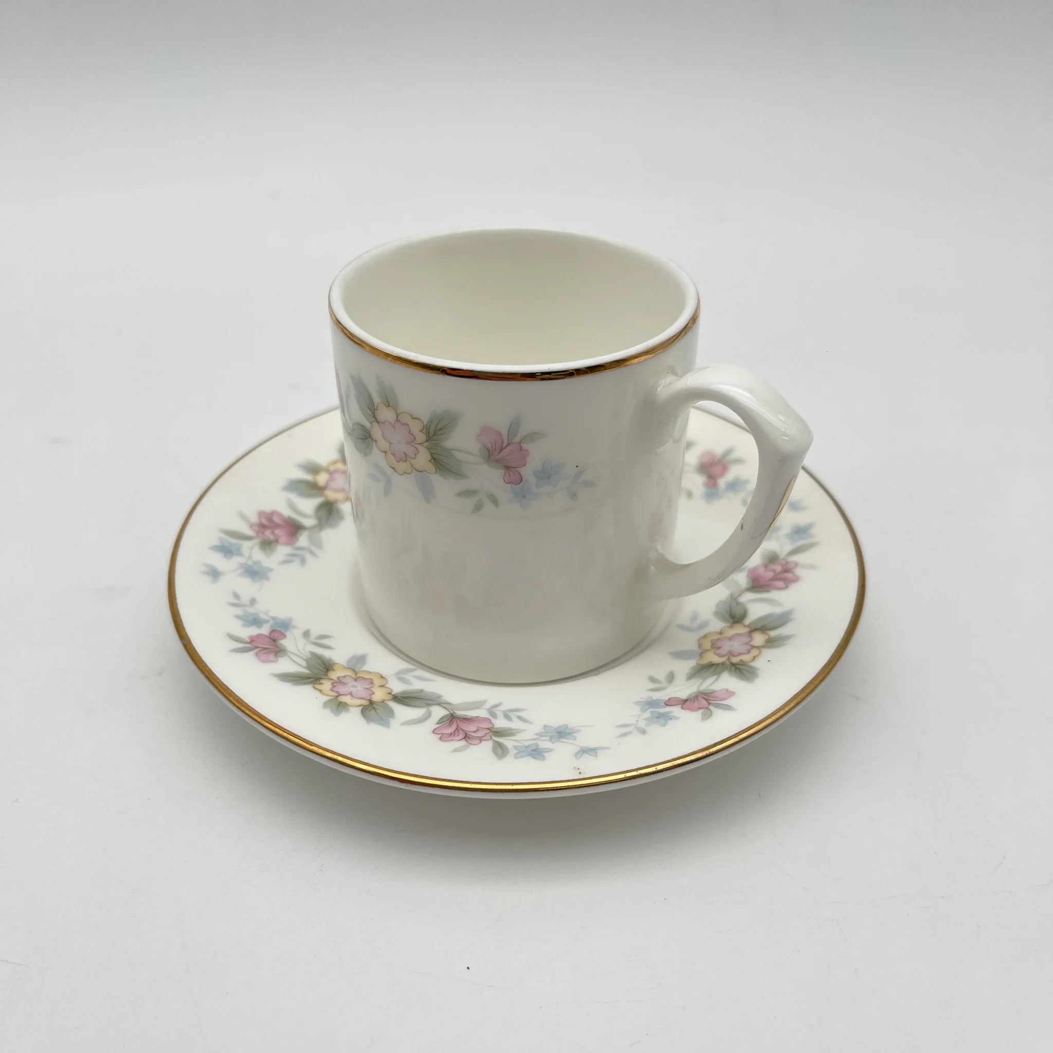 【复古】咖啡杯&茶托2p / Mayfair (Mayfair) / 1950-1980年代(推测)/ Fine Bone China /英国/小花花样, 柔和色调,金彩