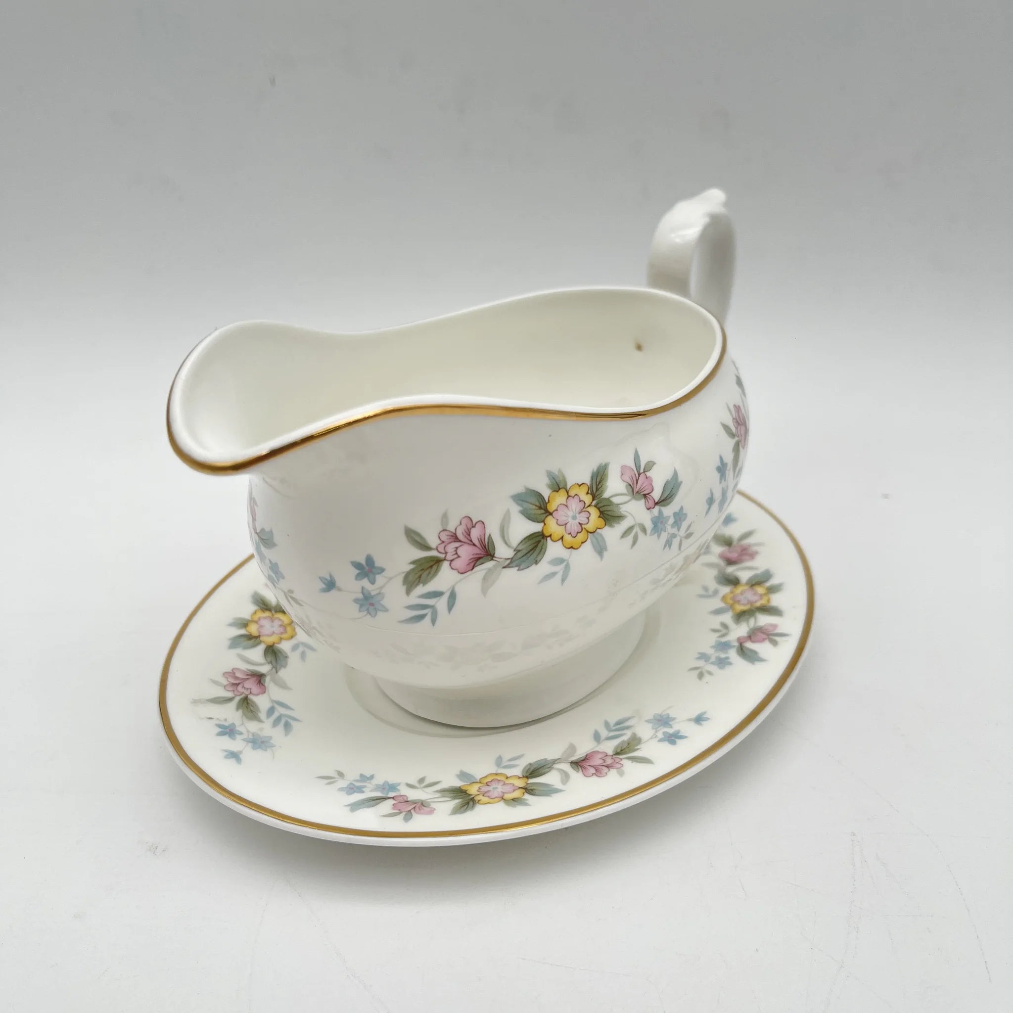 【复古】灰船(索西耶/索西耶船)&索西耶/ Mayfair / 1950-1980年代(推测)/ Fine Bone China /英国 /小花图案,柔和色调,金彩