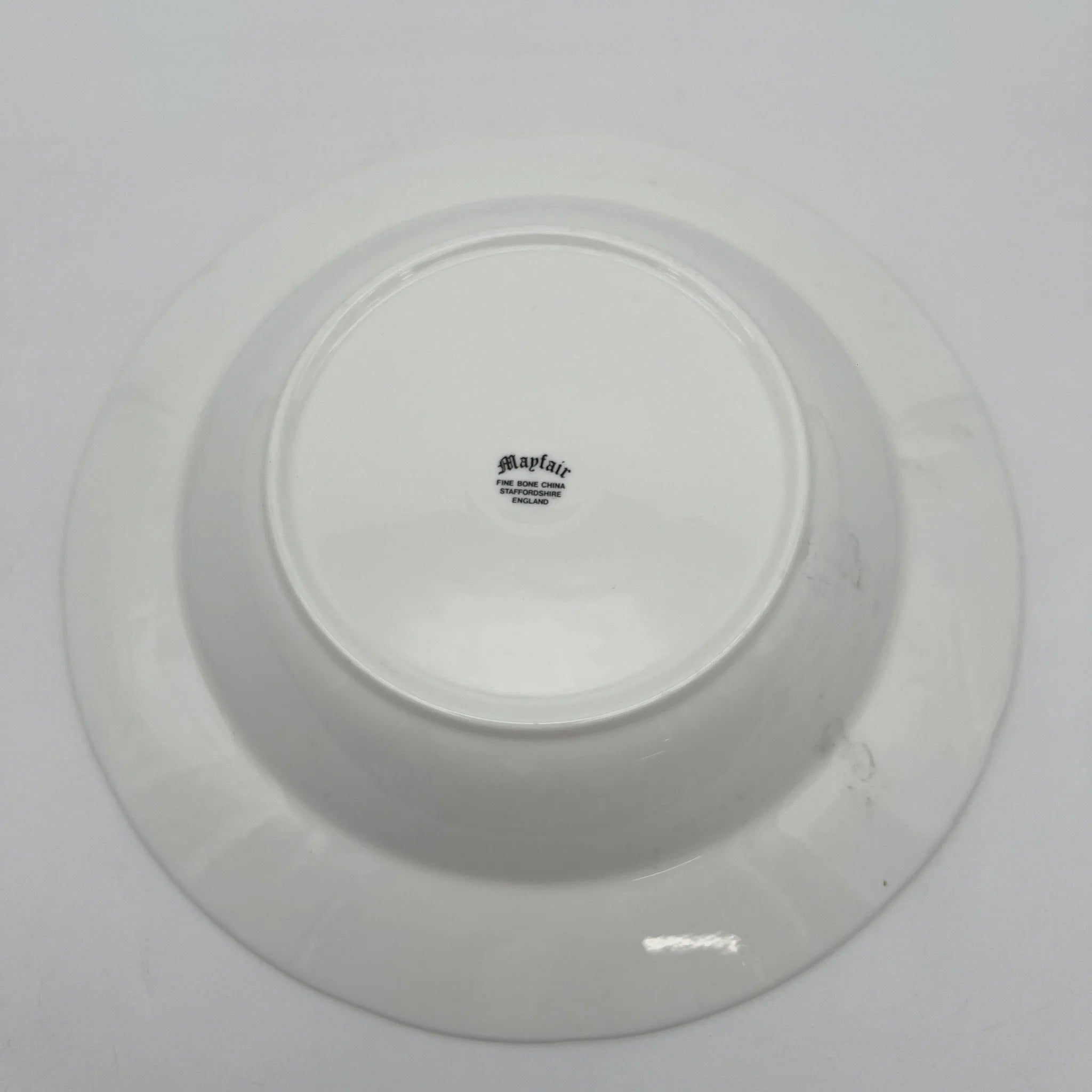 【复古】汤盘(深盘)/ Mayfair (Mayfair) / 1950-1980年代(推测)/ Fine Bone China /英国/小花图案,柔和色调, 金彩