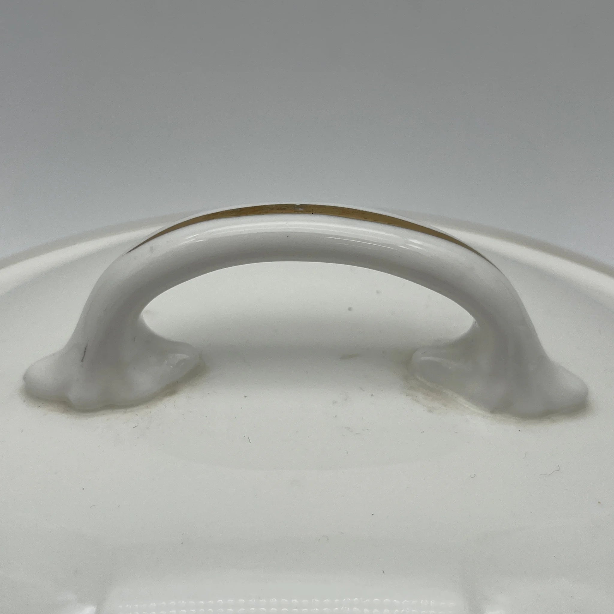 【复古】supire / Mayfair / 1950-1980年代(推测)/ Fine Bone China /英国/小花花样, 柔和色调,金彩