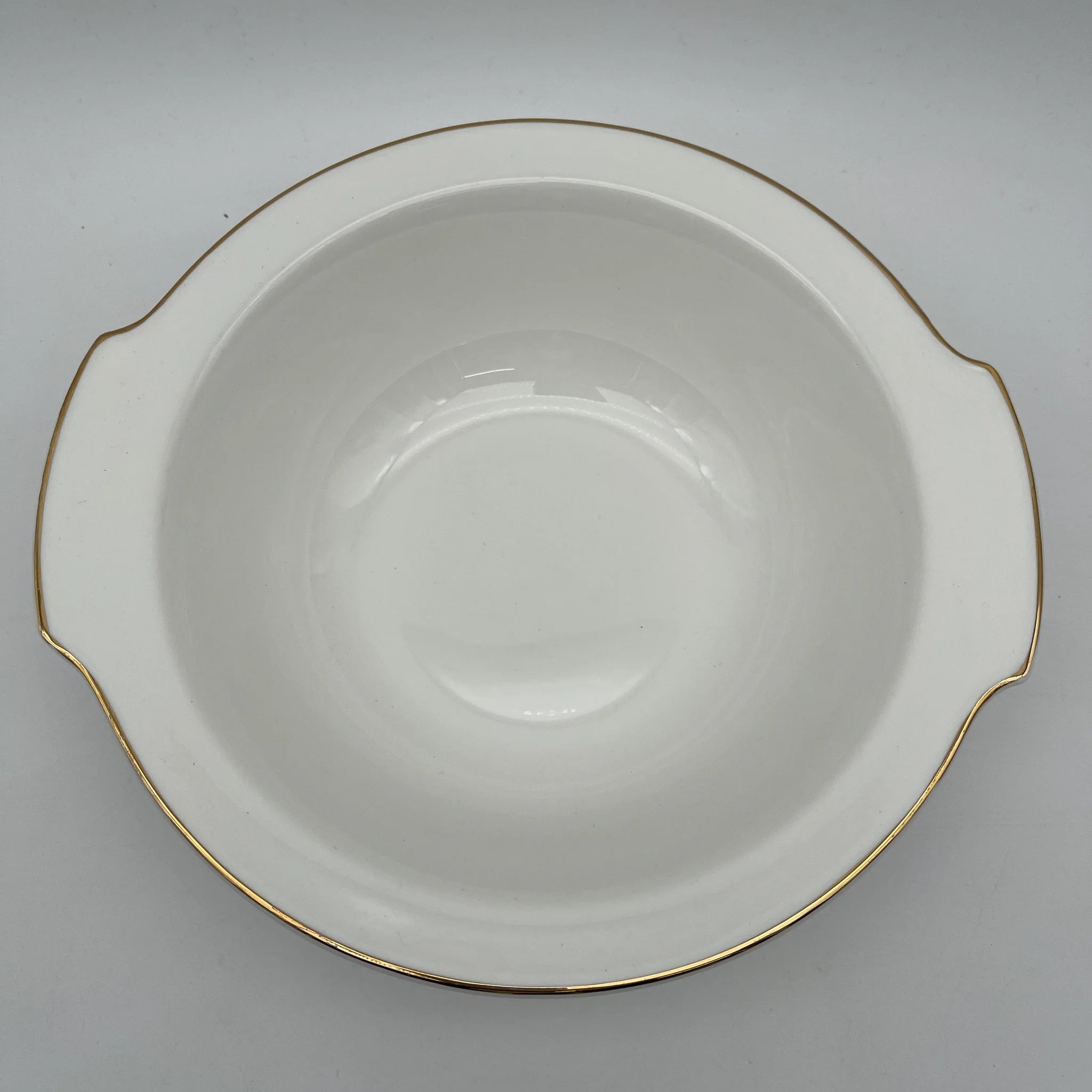 【复古】supire / Mayfair / 1950-1980年代(推测)/ Fine Bone China /英国/小花花样, 柔和色调,金彩