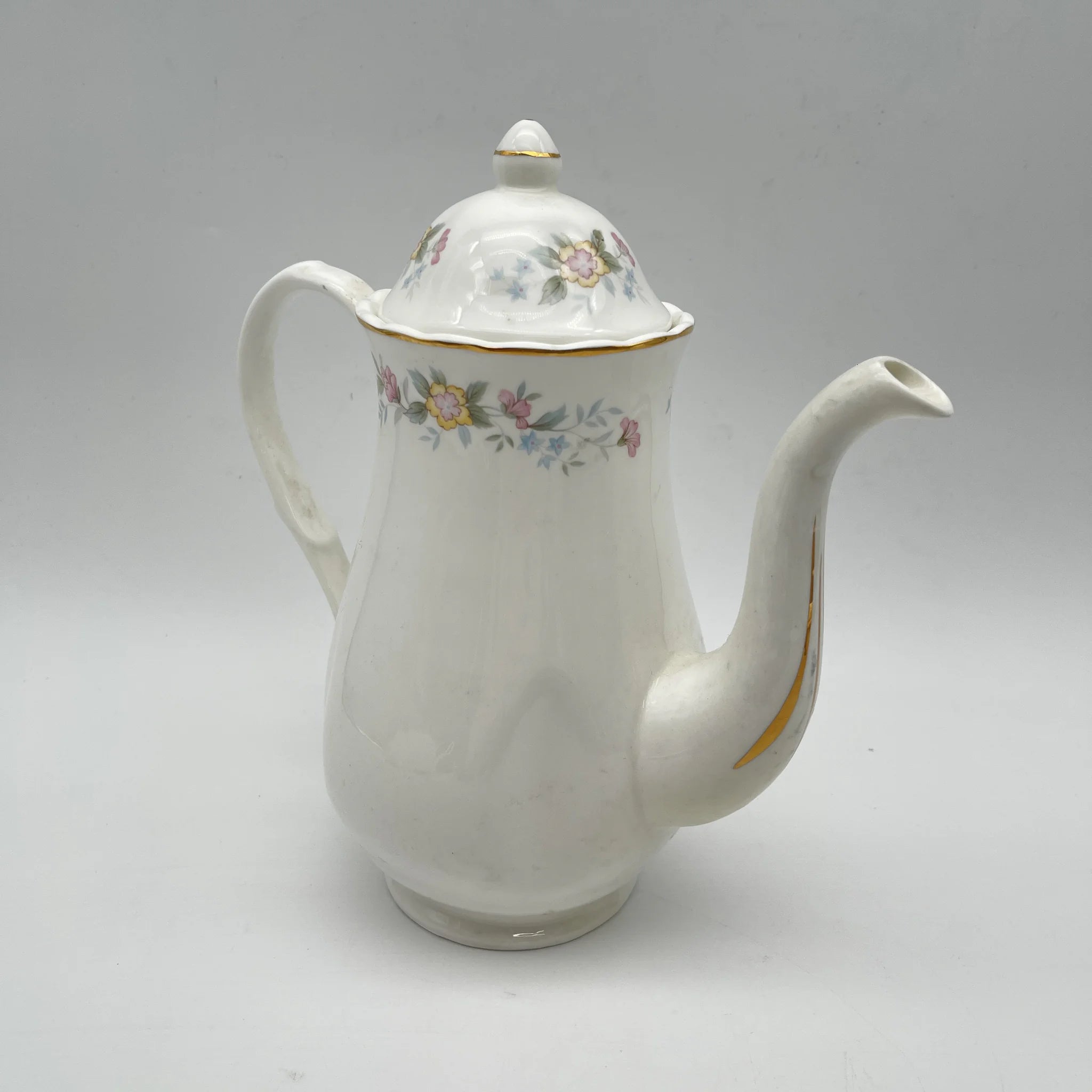 【复古】茶壶/ Mayfair (Mayfair) / 1950-1980年代(推定)/ Fine Bone China /英国/小花图案,柔和色调,金彩