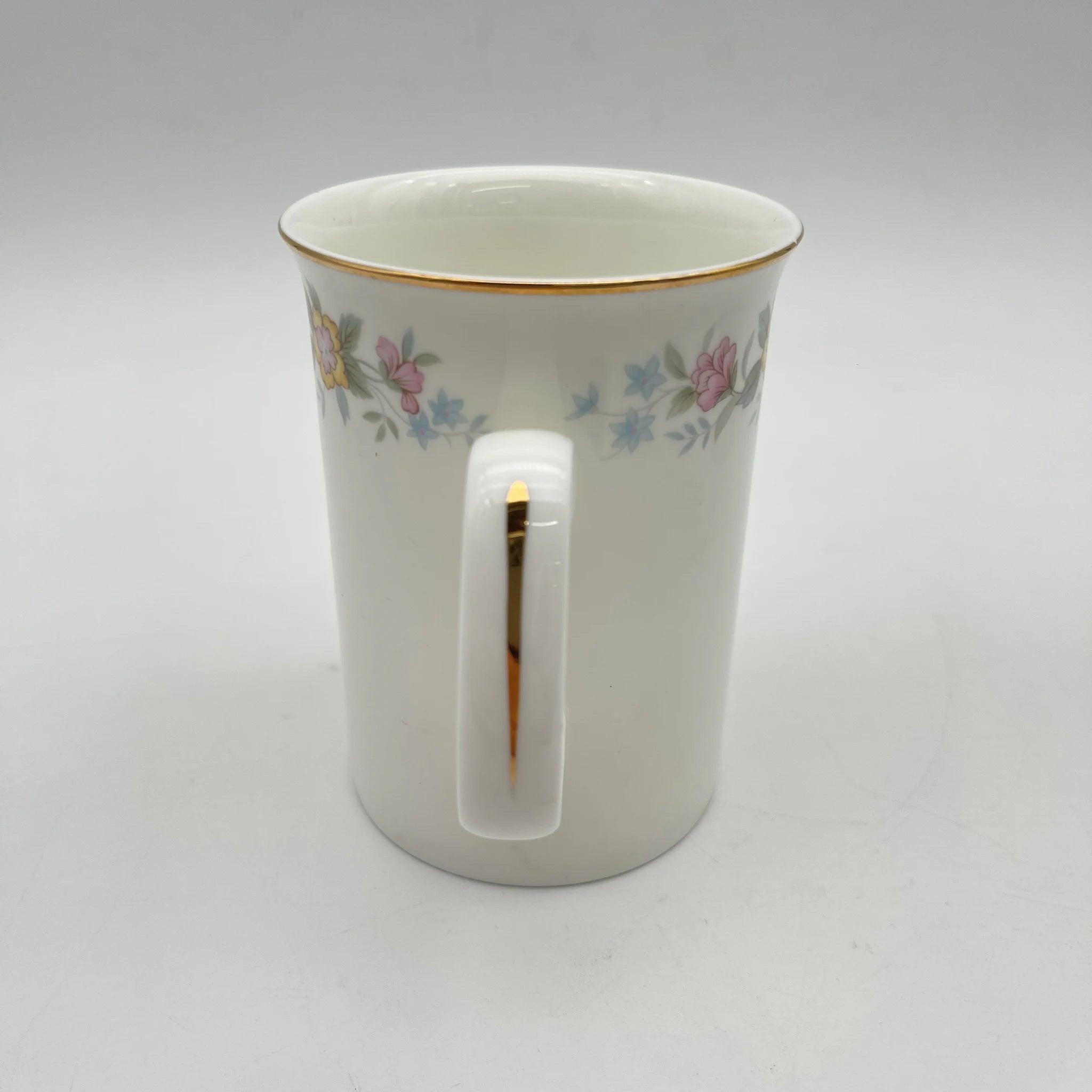 【复古】马克杯2p / Mayfair (Mayfair) / 1950-1980年代(推定)/ Fine Bone China /英国/小花图案,柔和色调,金彩