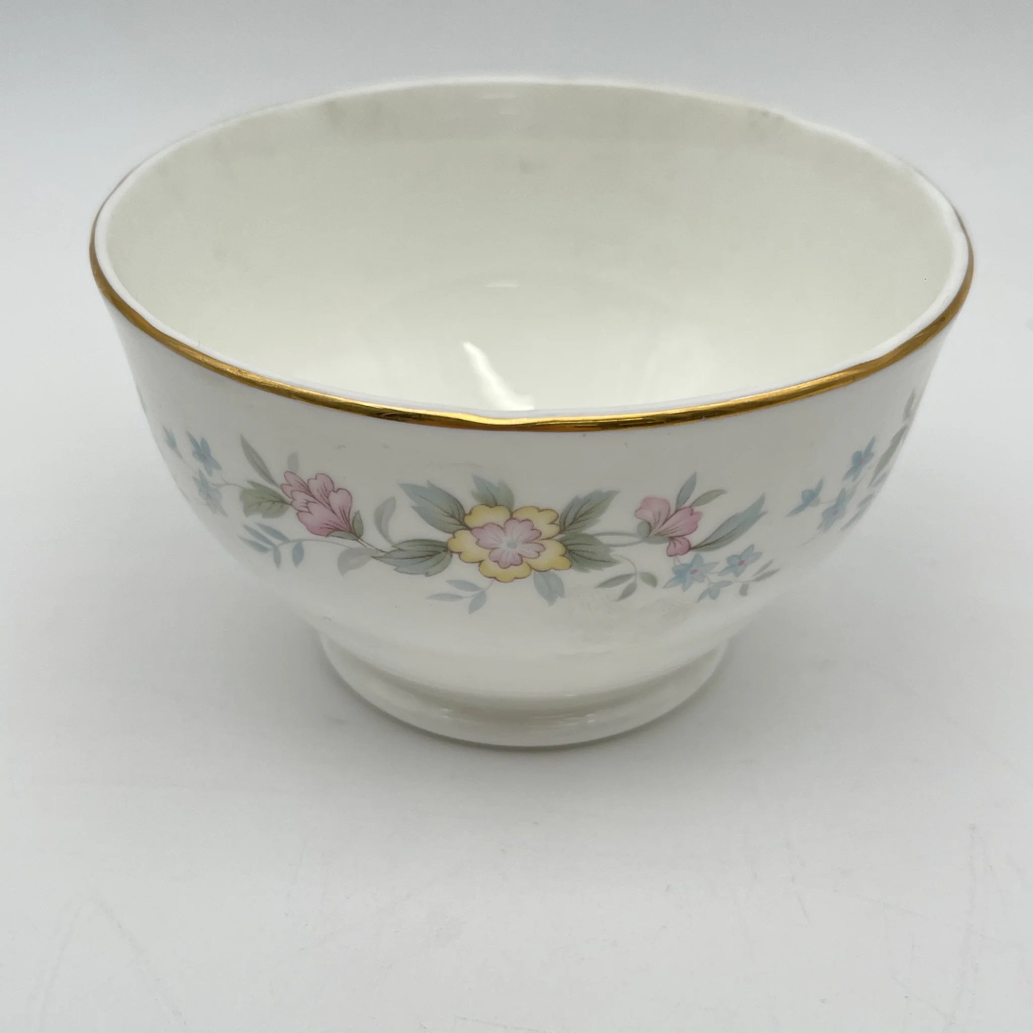 【复古】咖啡杯/ Mayfair (Mayfair) / 1950-1980年代(推测)/ Fine Bone China /英国/小花图案,柔和色调,金彩