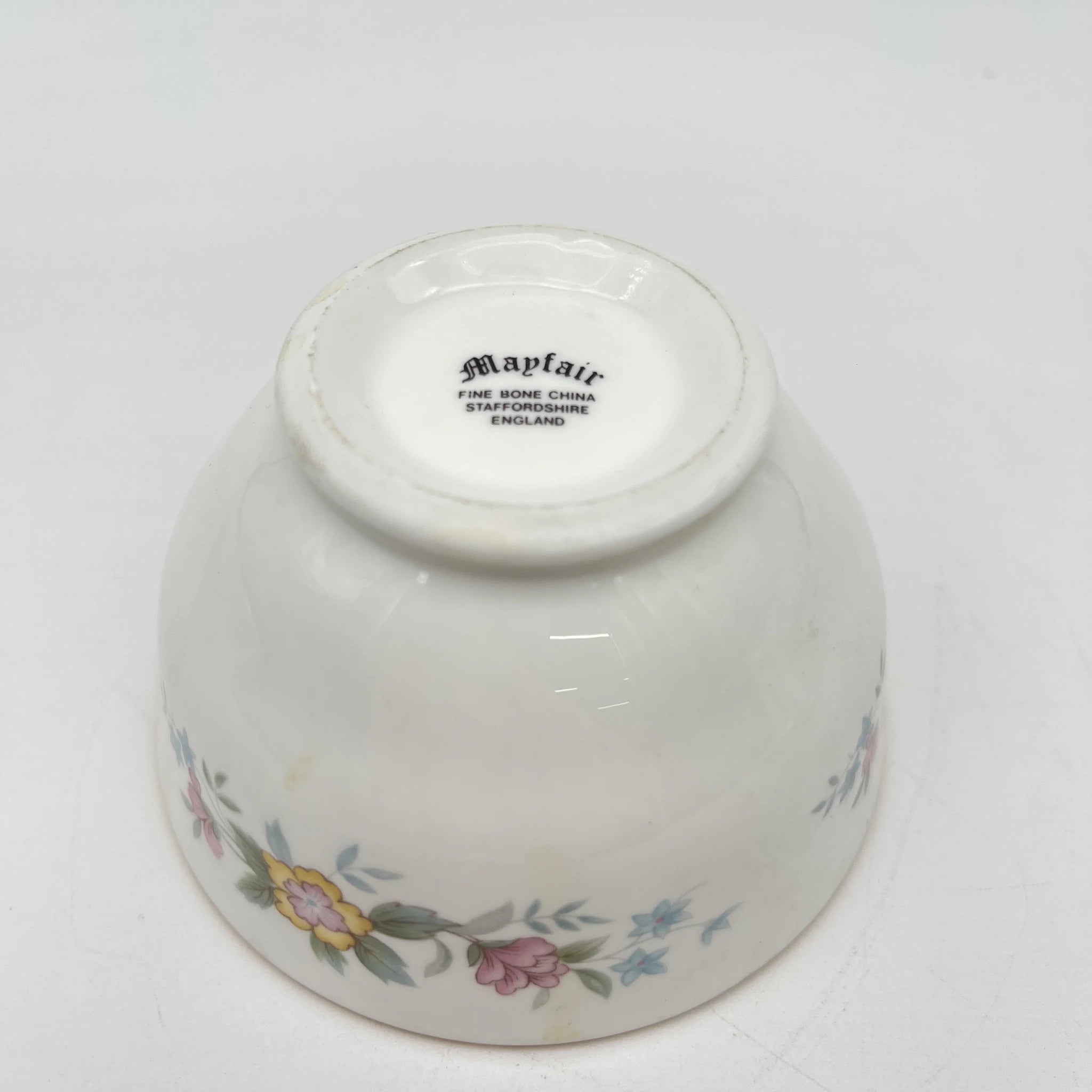 【复古】咖啡杯/ Mayfair (Mayfair) / 1950-1980年代(推测)/ Fine Bone China /英国/小花图案,柔和色调,金彩